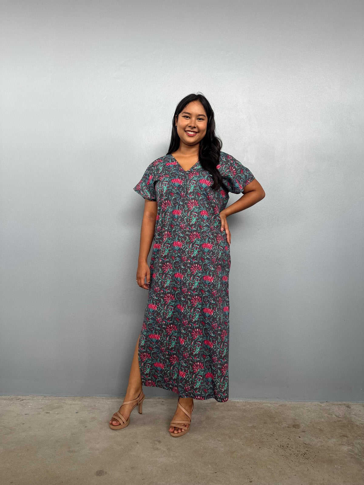Mala Handworks Callie Petite Cotton Kaftan in Teal Carnation Paisley