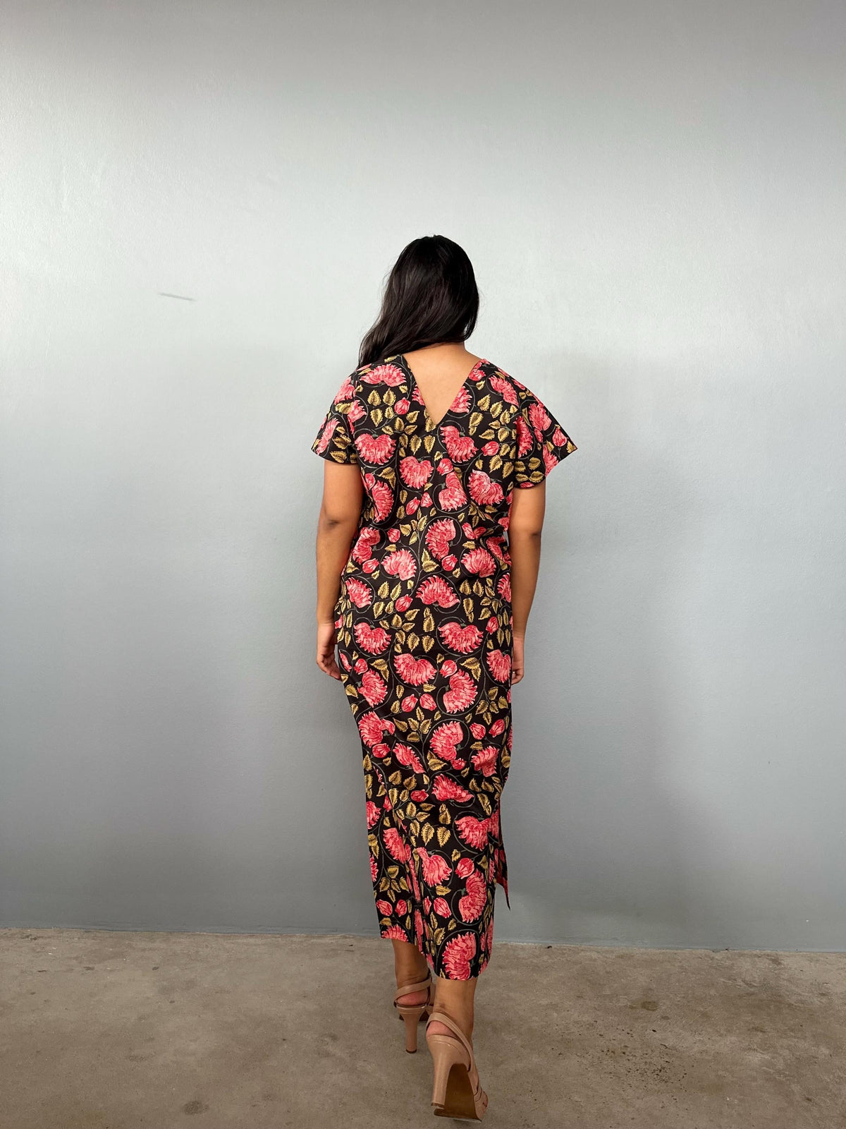 Mala Handworks Callie Petite Cotton Kaftan in Black & Rose Carnation
