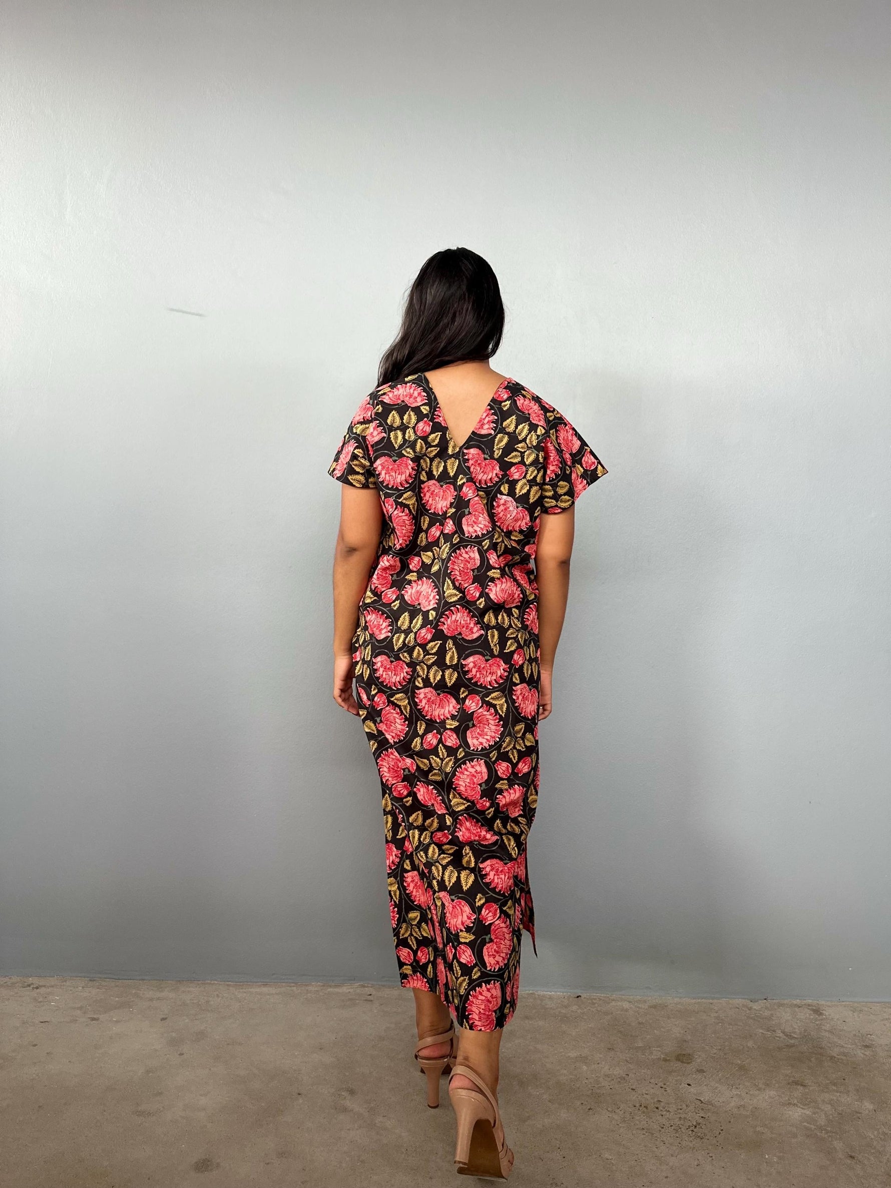 Mala Handworks Callie Petite Cotton Kaftan in Black & Rose Carnation
