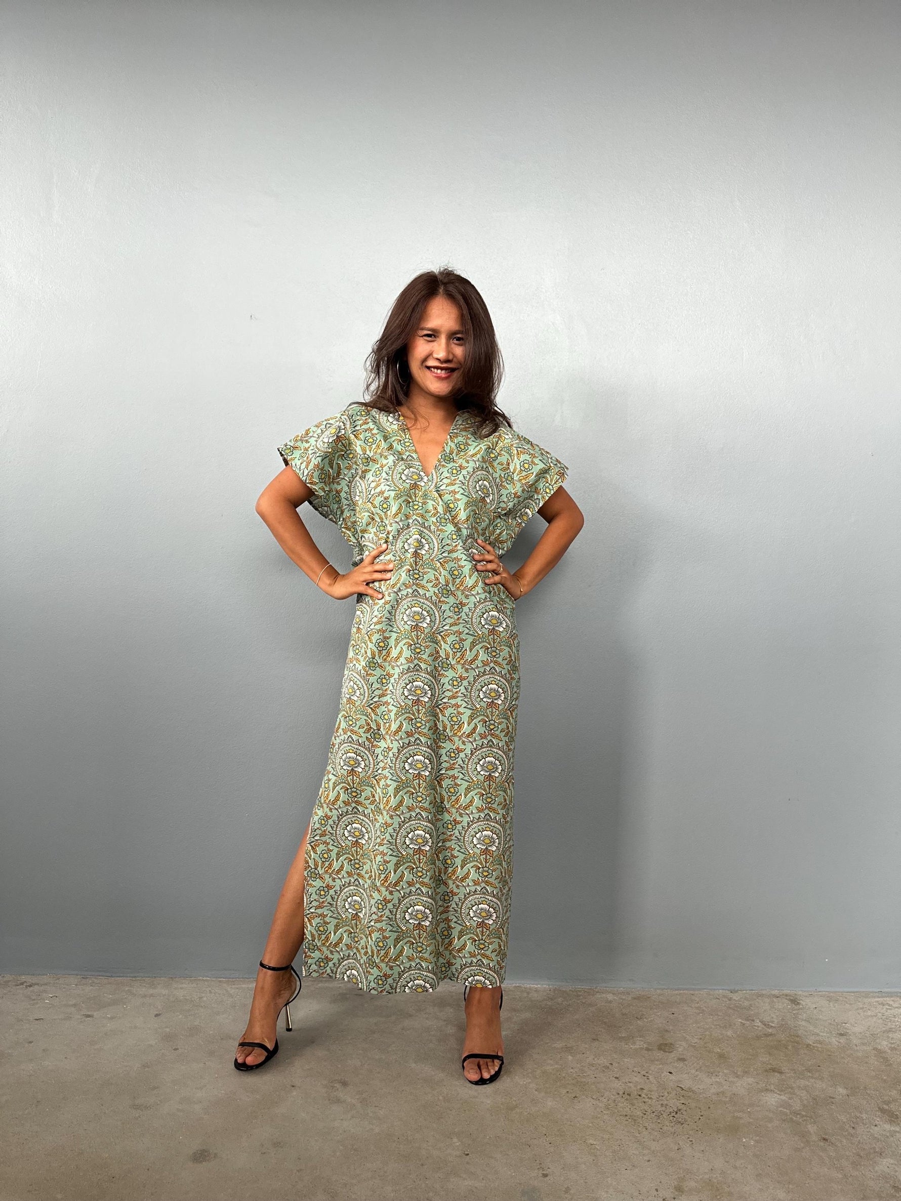 Mala Handworks Callie Petite Cotton Kaftan in Sage Paisley
