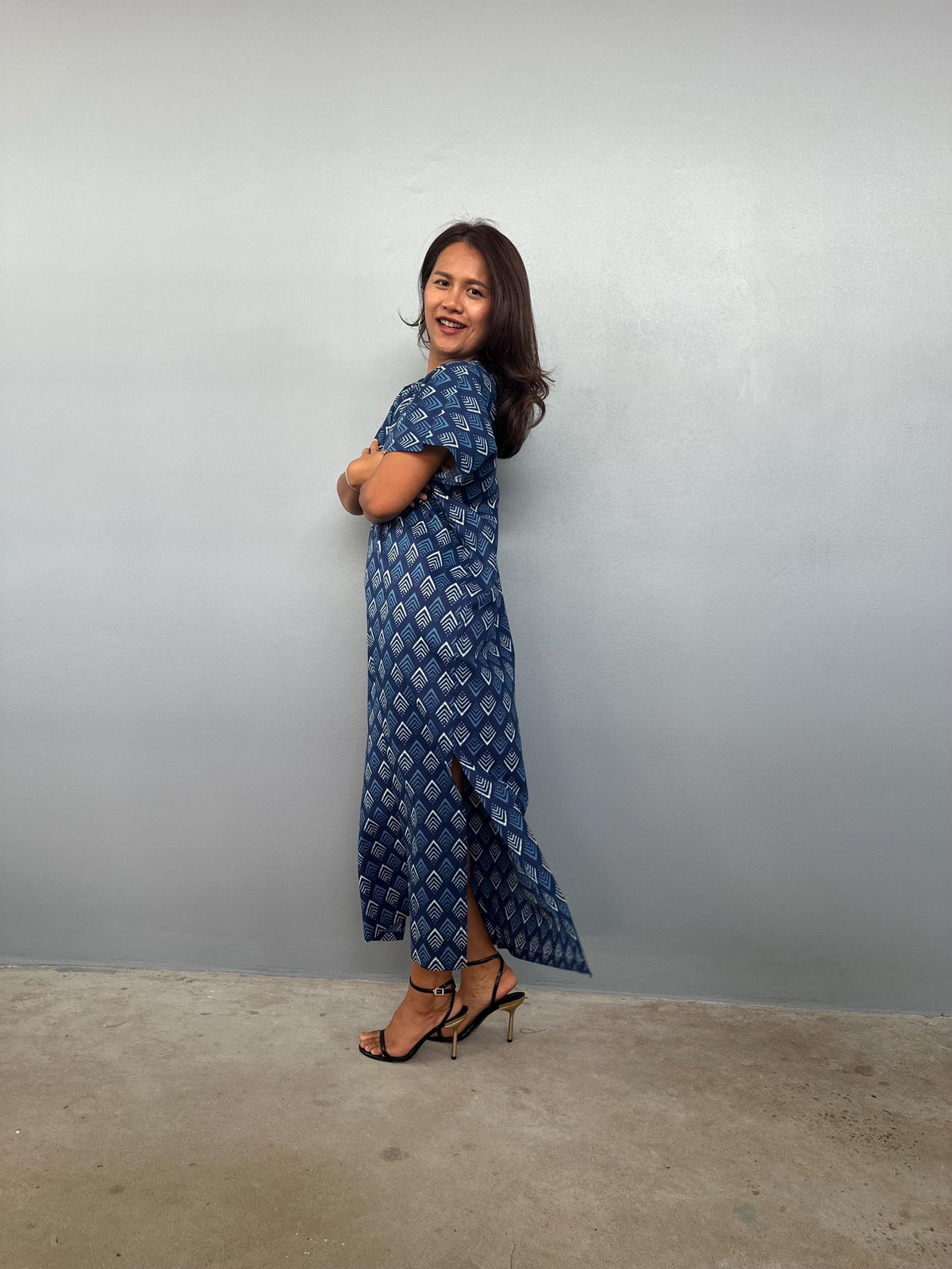 Mala Handworks Callie Petite Cotton Kaftan in Sapphire Chevron