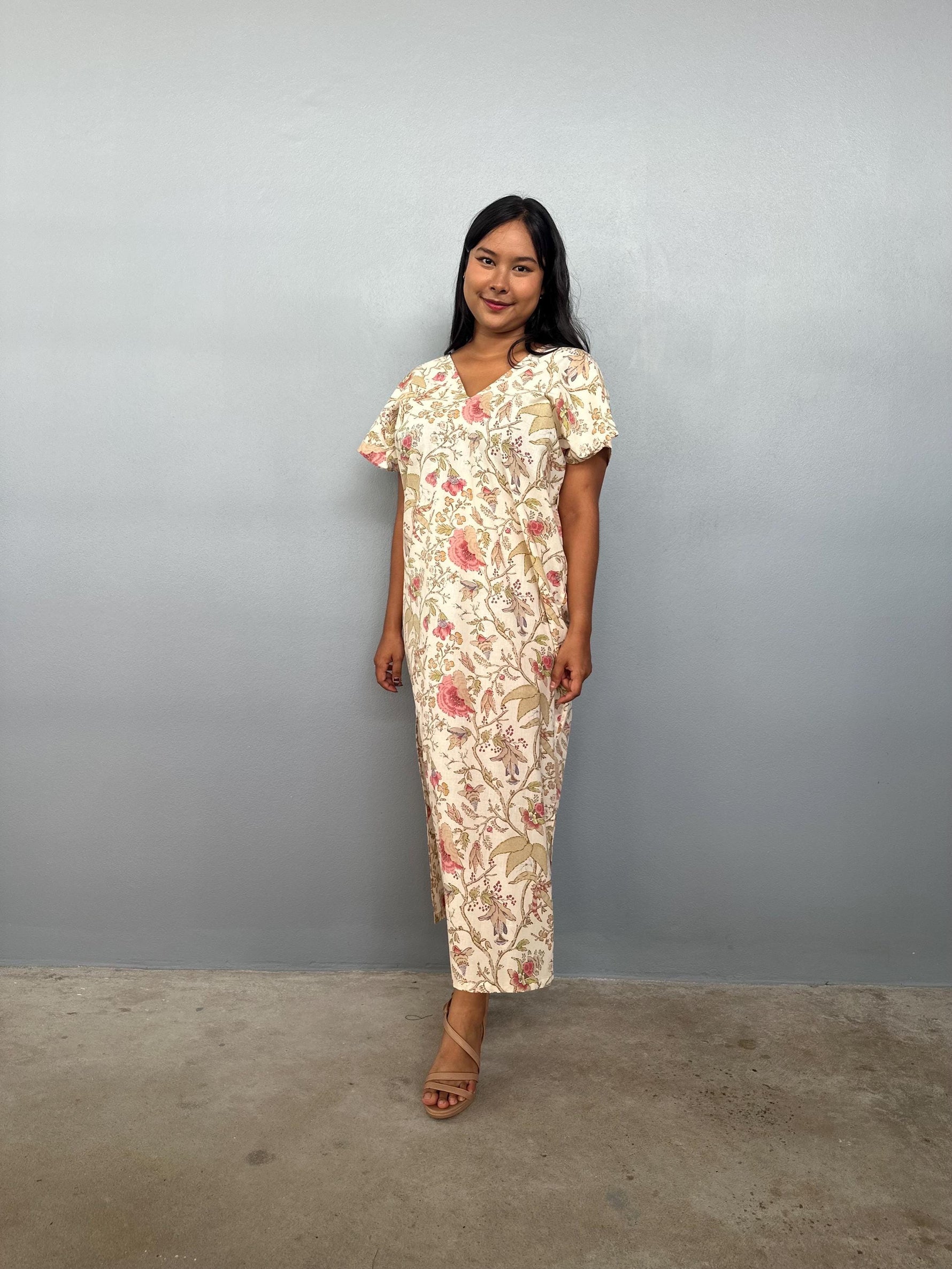 Mala Handworks Callie Petite Cotton Kaftan in Cream Floral
