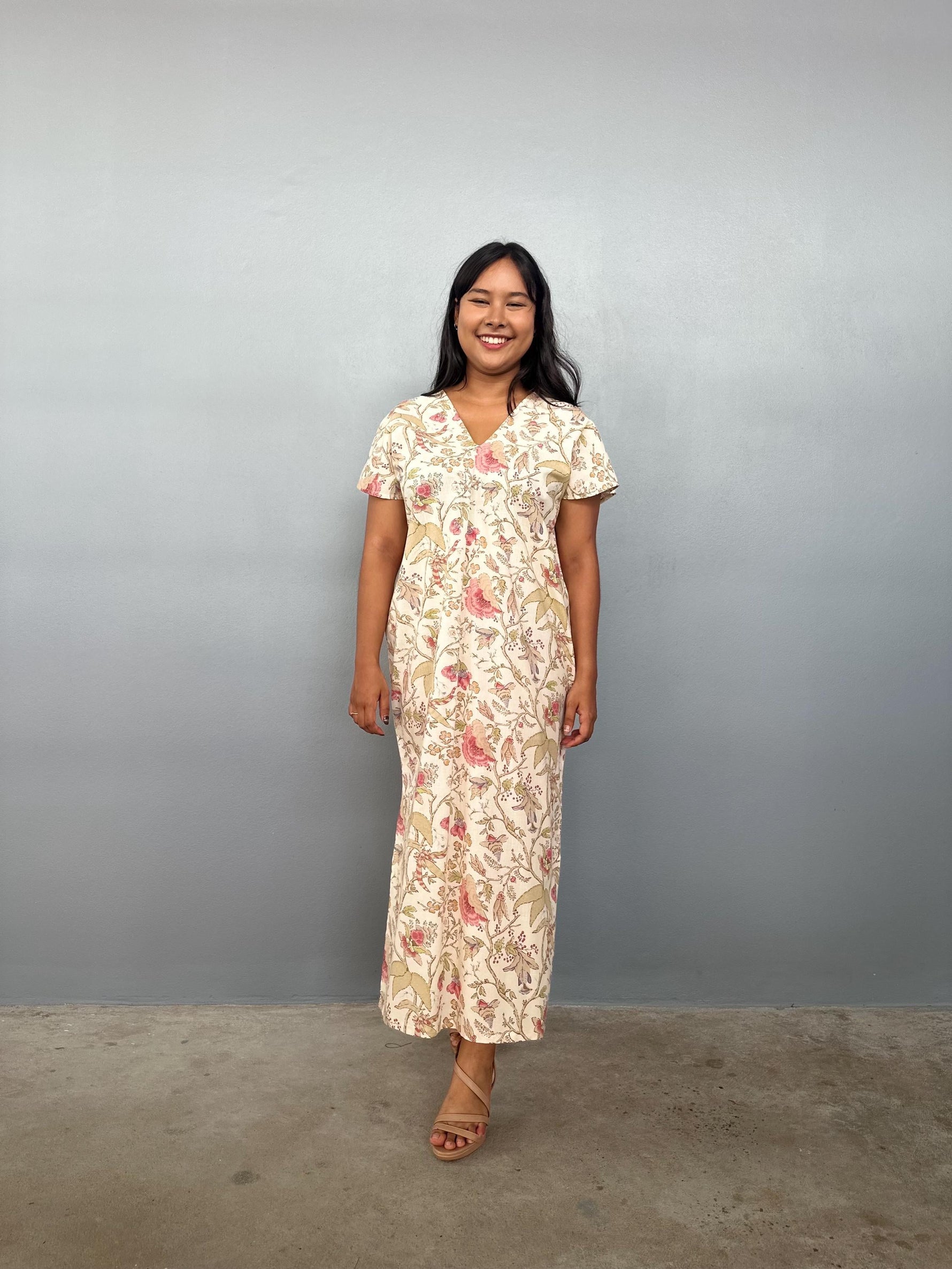 Mala Handworks Callie Petite Cotton Kaftan in Cream Floral
