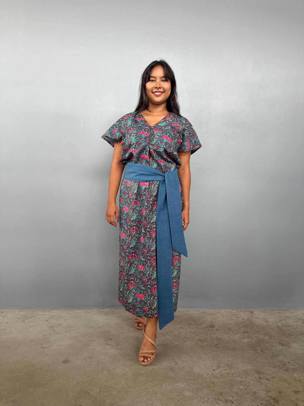 Mala Handworks Callie Petite Cotton Kaftan in Teal Carnation Paisley