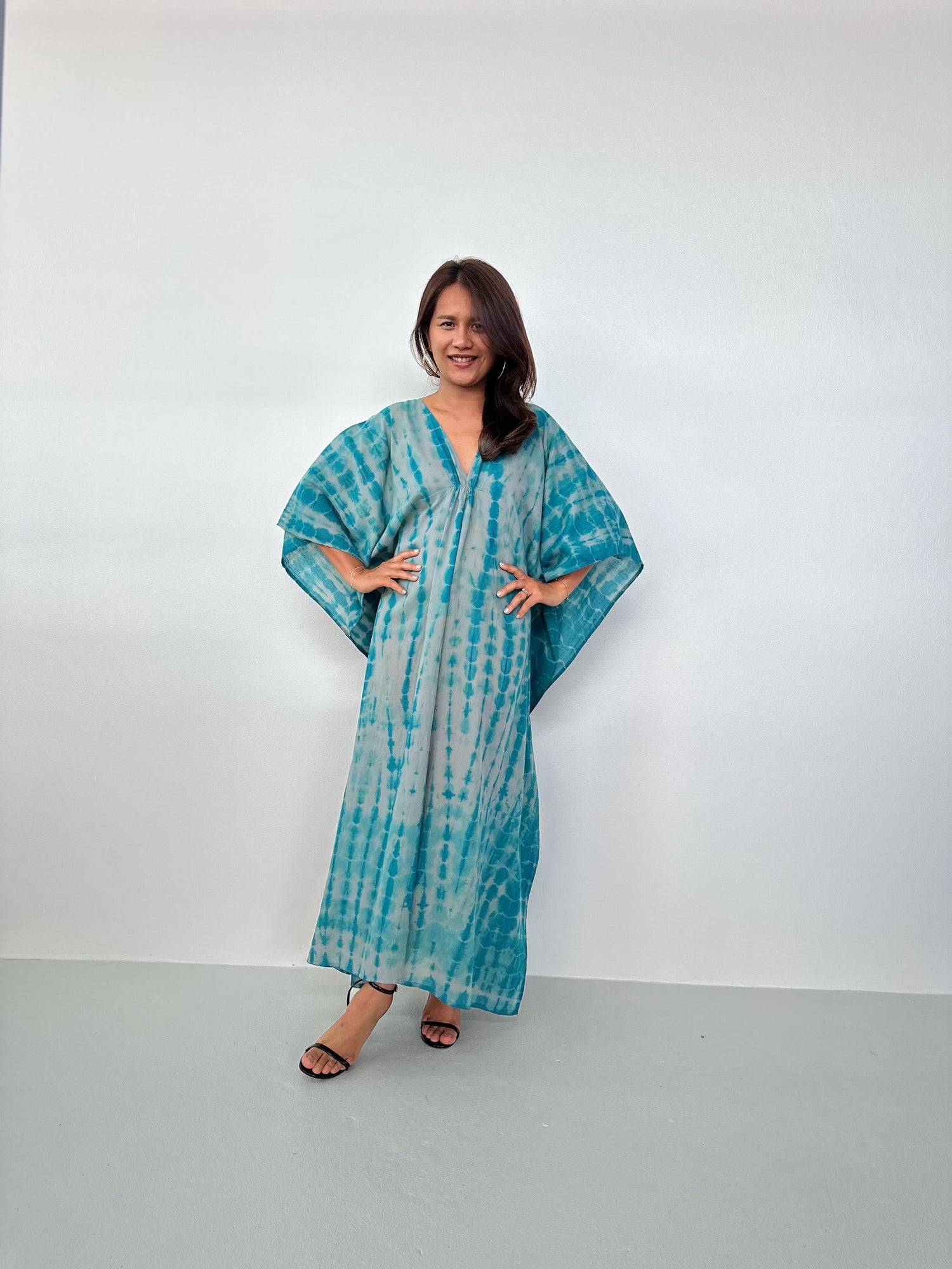Mala Handworks Lyla Cotton Gauze Kaftan in Turquoise Tie Dye