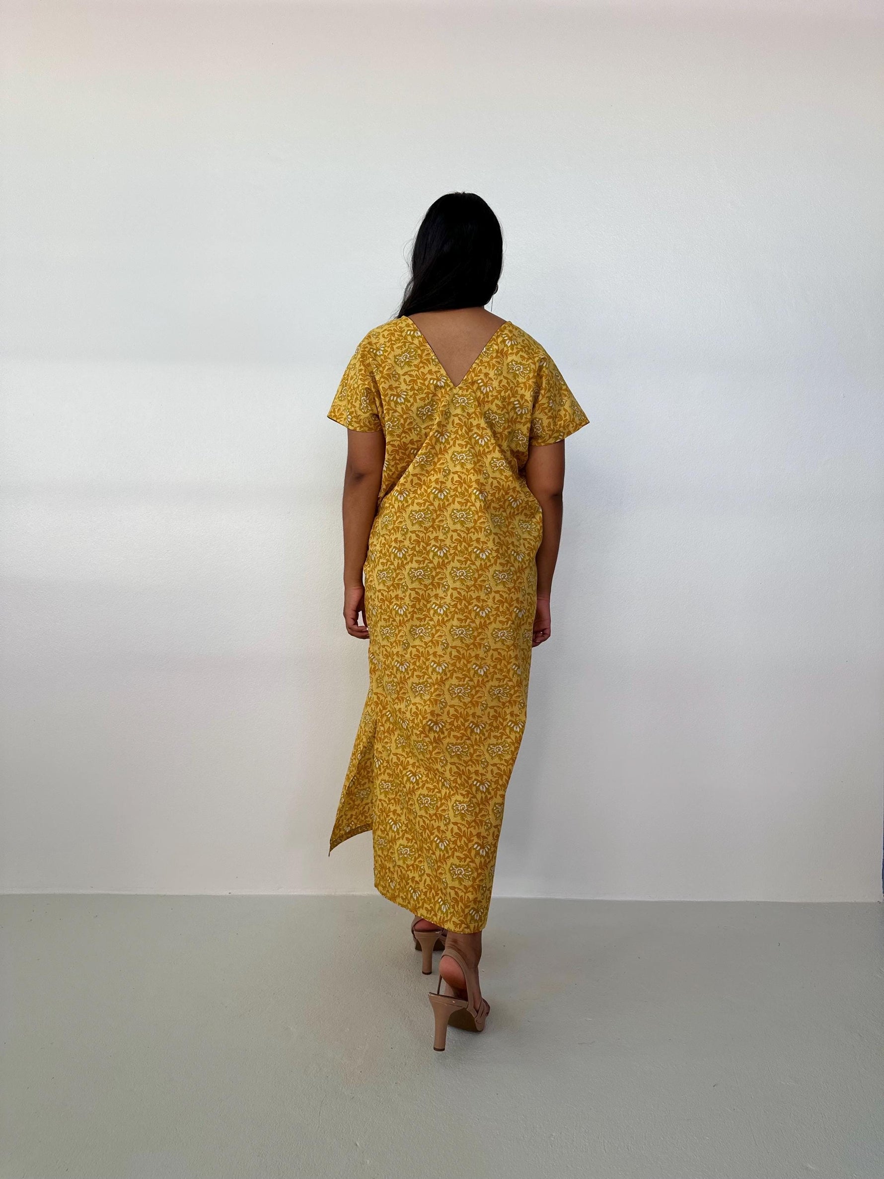 Mala Handworks Callie Petite Cotton Kaftan in Turmeric Paisley