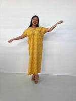 Mala Handworks Callie Petite Cotton Kaftan in Turmeric Paisley