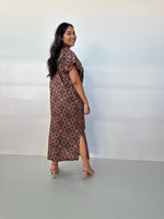 Mala Handworks Callie Petite Cotton Kaftan in Eggplant Paisley