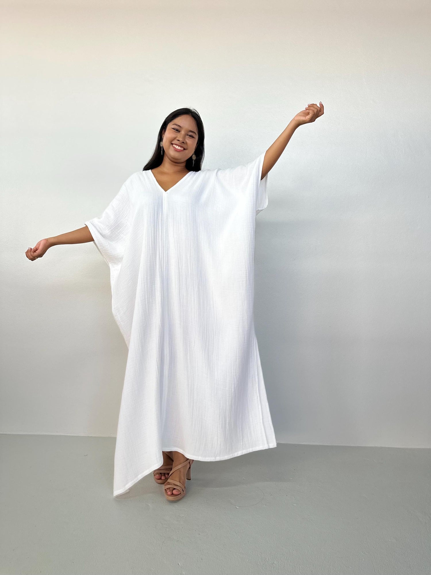 Penelope Cotton Kaftan in White
