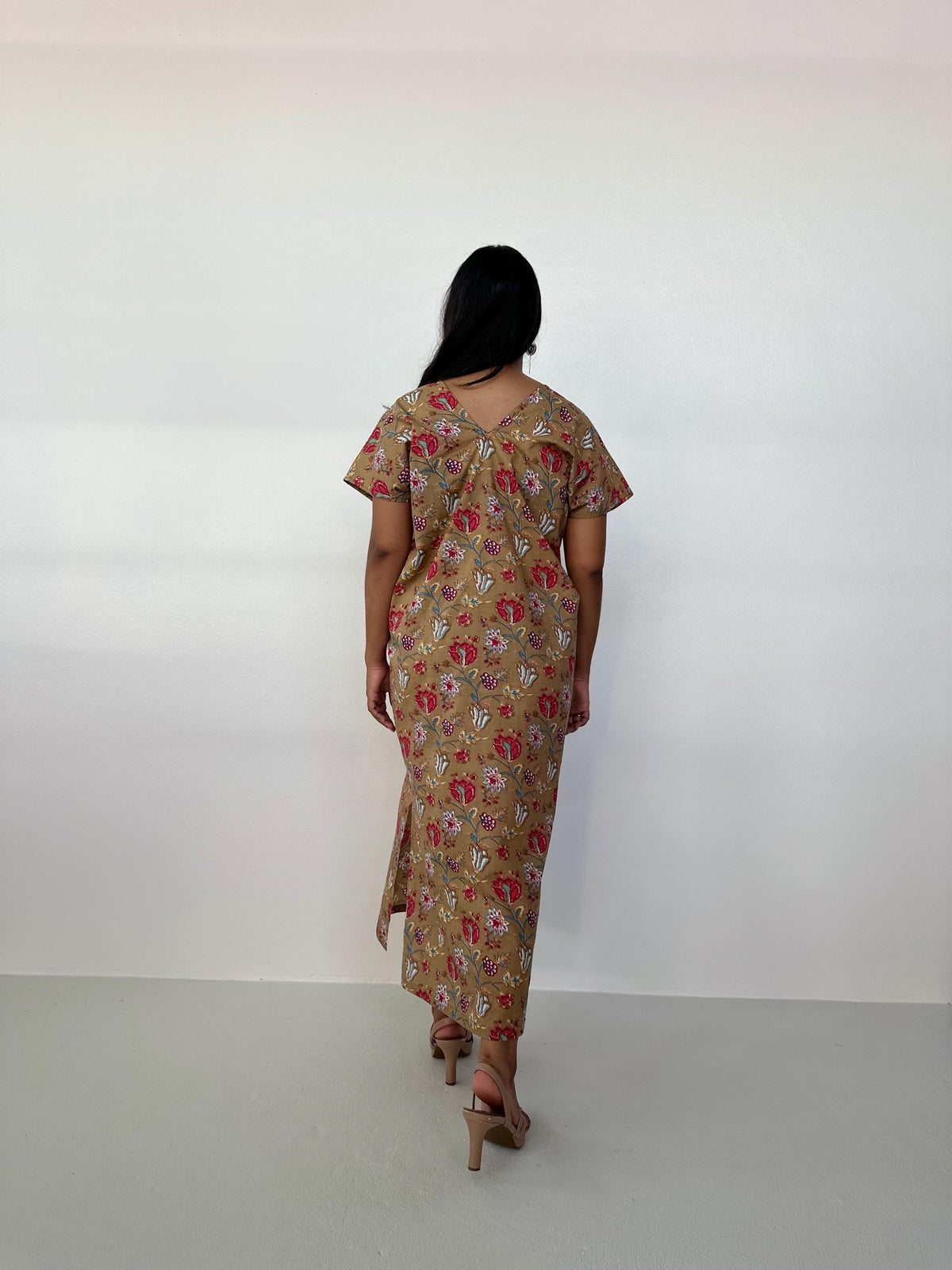 Mala Handworks Callie Petite Cotton Kaftan in Olive Paisley
