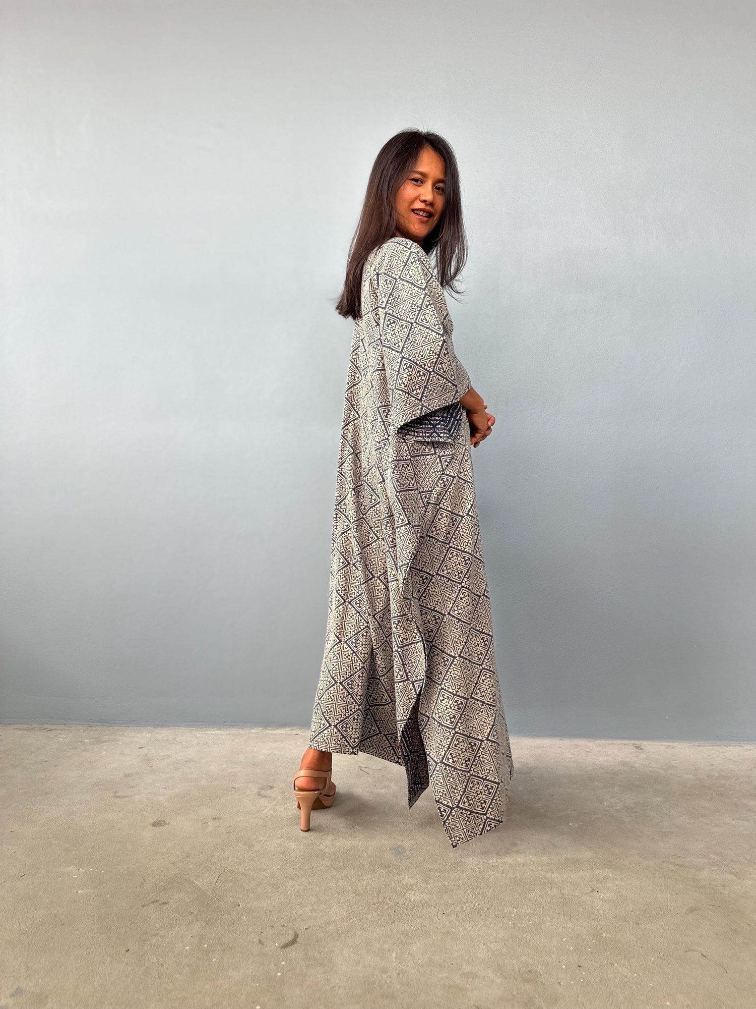 Evelyn Cotton Kaftan in Ecru Lattice