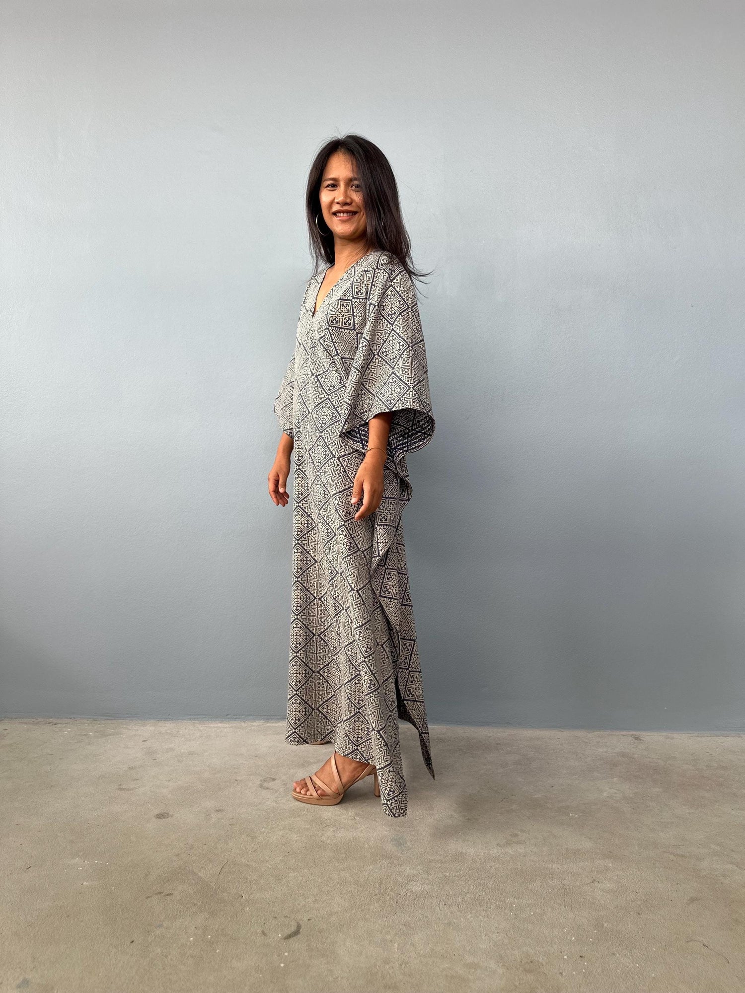 Evelyn Cotton Kaftan in Ecru Lattice