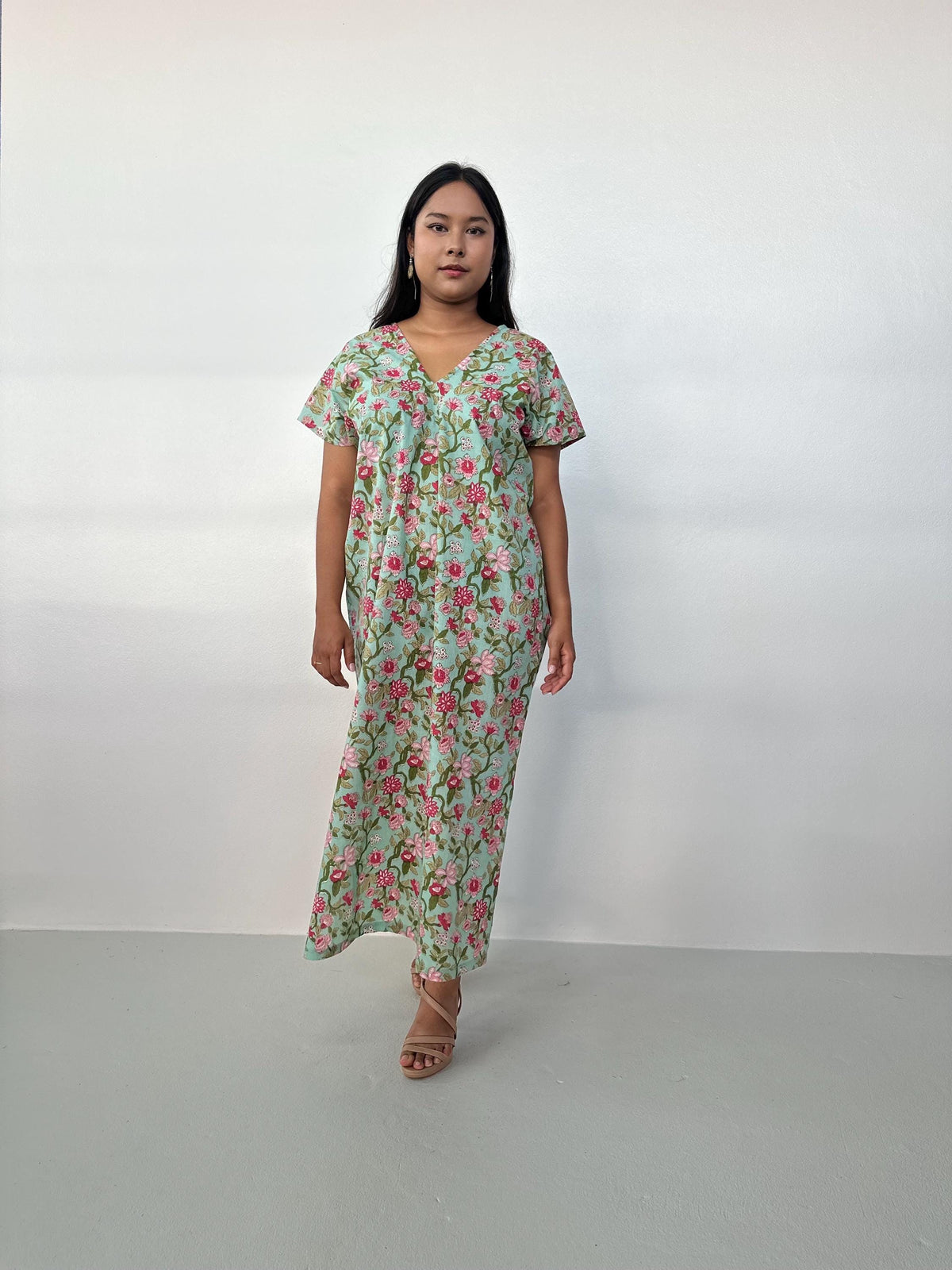 Mala Handworks Callie Petite Cotton Kaftan in Mint & Rose Floral