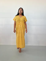 Mala Handworks Callie Petite Cotton Kaftan in Yellow Paisley