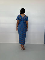 Mala Handworks Callie Petite Cotton Kaftan in Cornflower Paisley