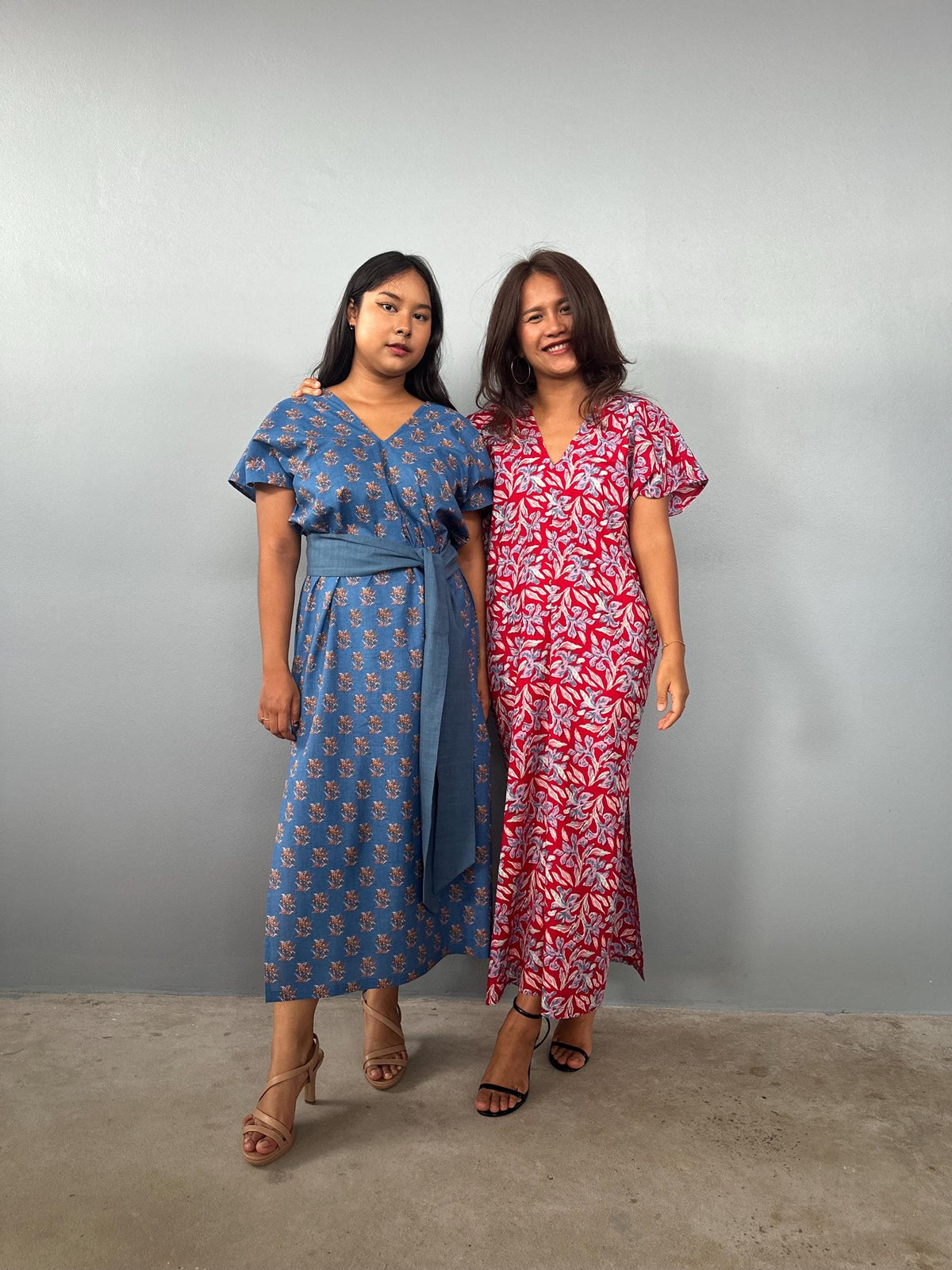 Mala Handworks Callie Petite Cotton Kaftan in Cherry Floral
