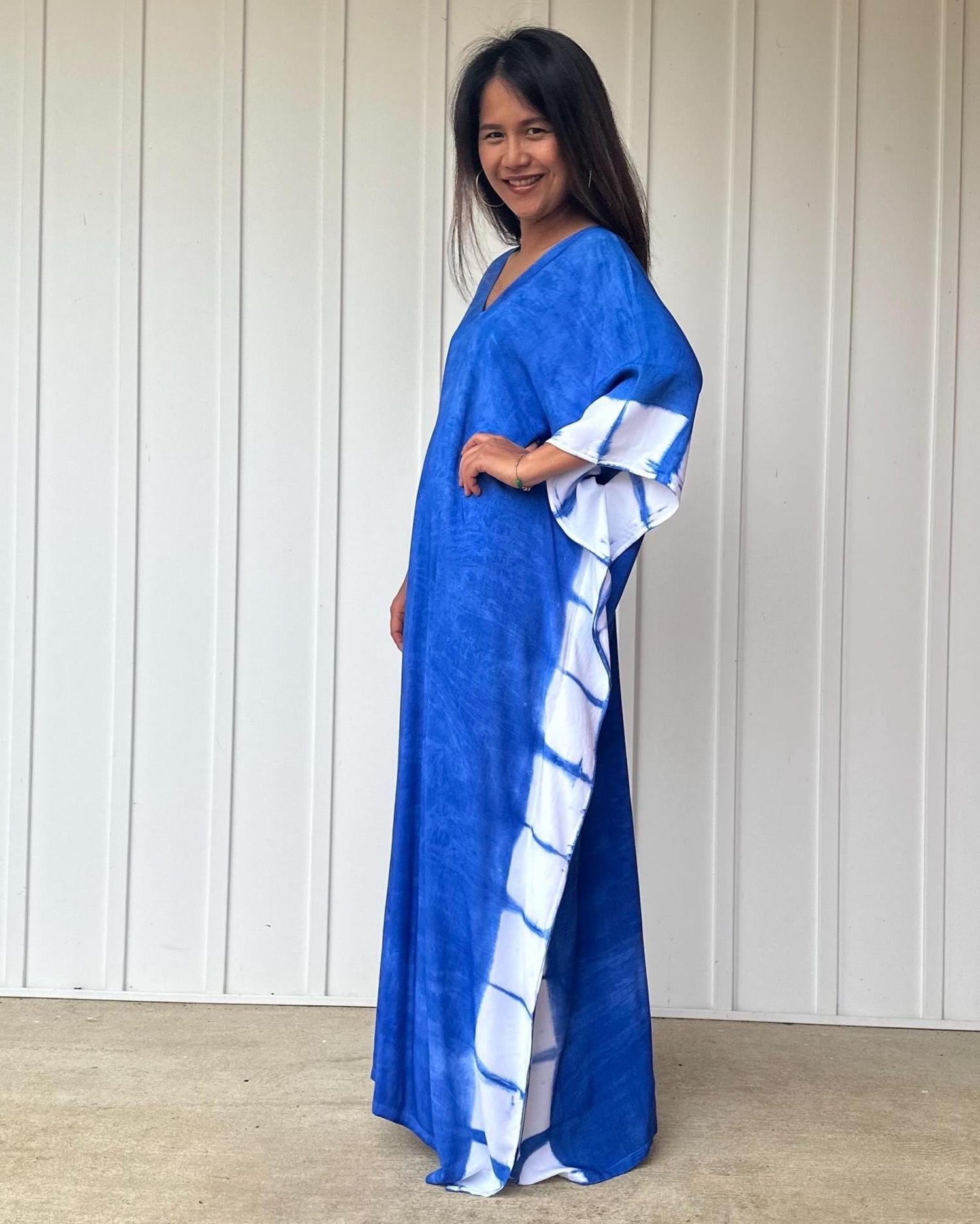 Indigo Kaftan in Hand Dyed Indigo Blue - Mala Handworks