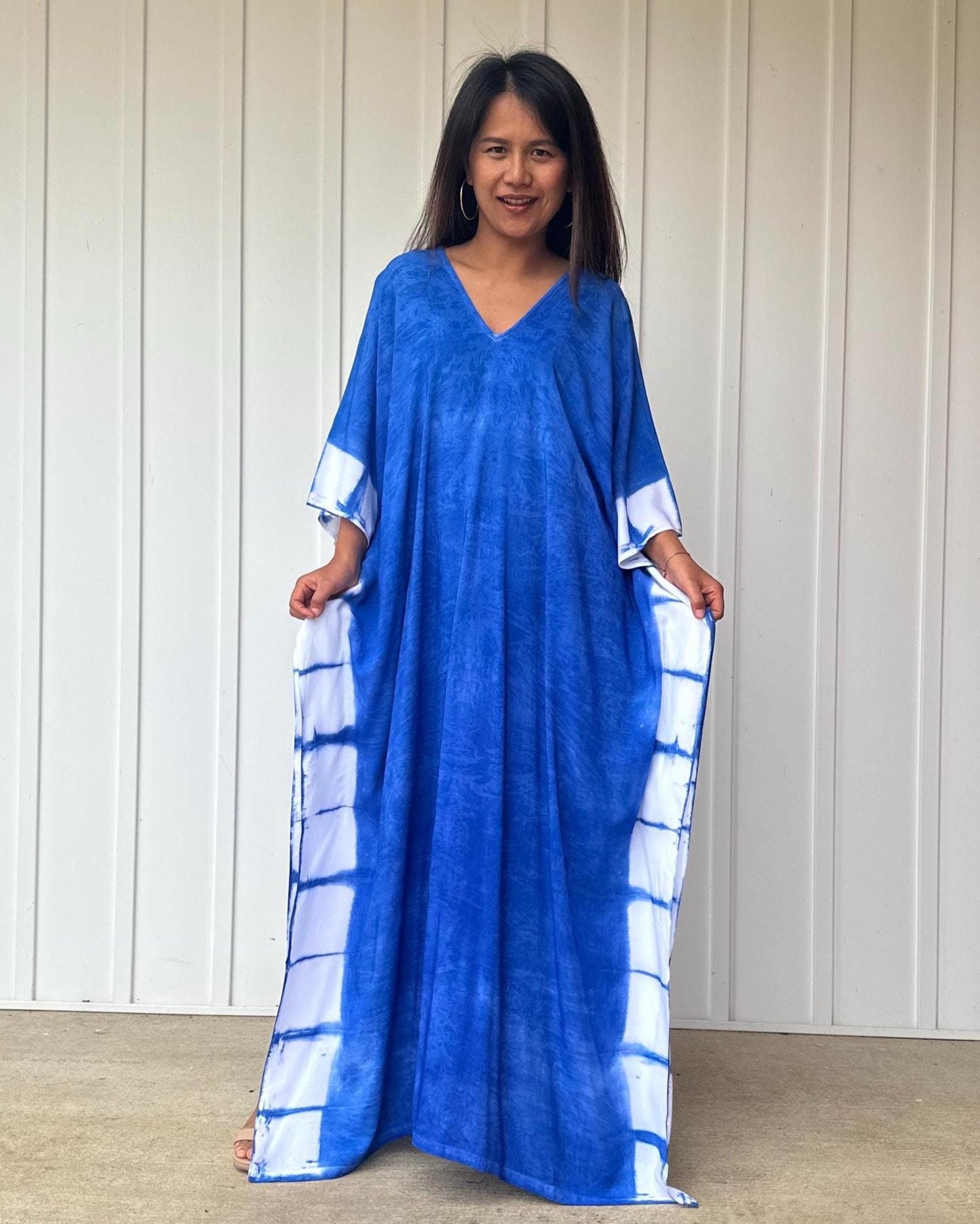 Indigo Kaftan in Hand Dyed Indigo Blue - Mala Handworks