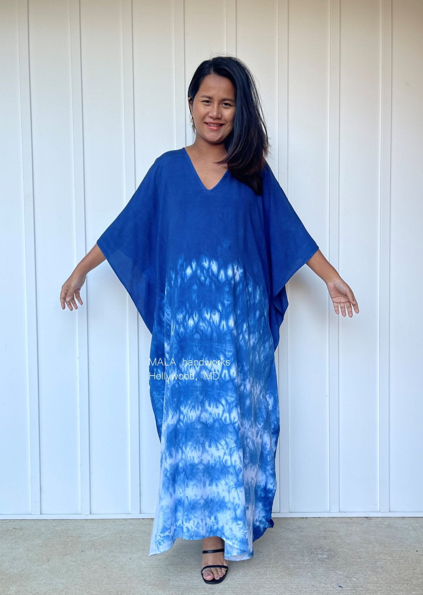 MALA handworks  Indigo Kaftan in White and Hand Dyed Indigo Blue