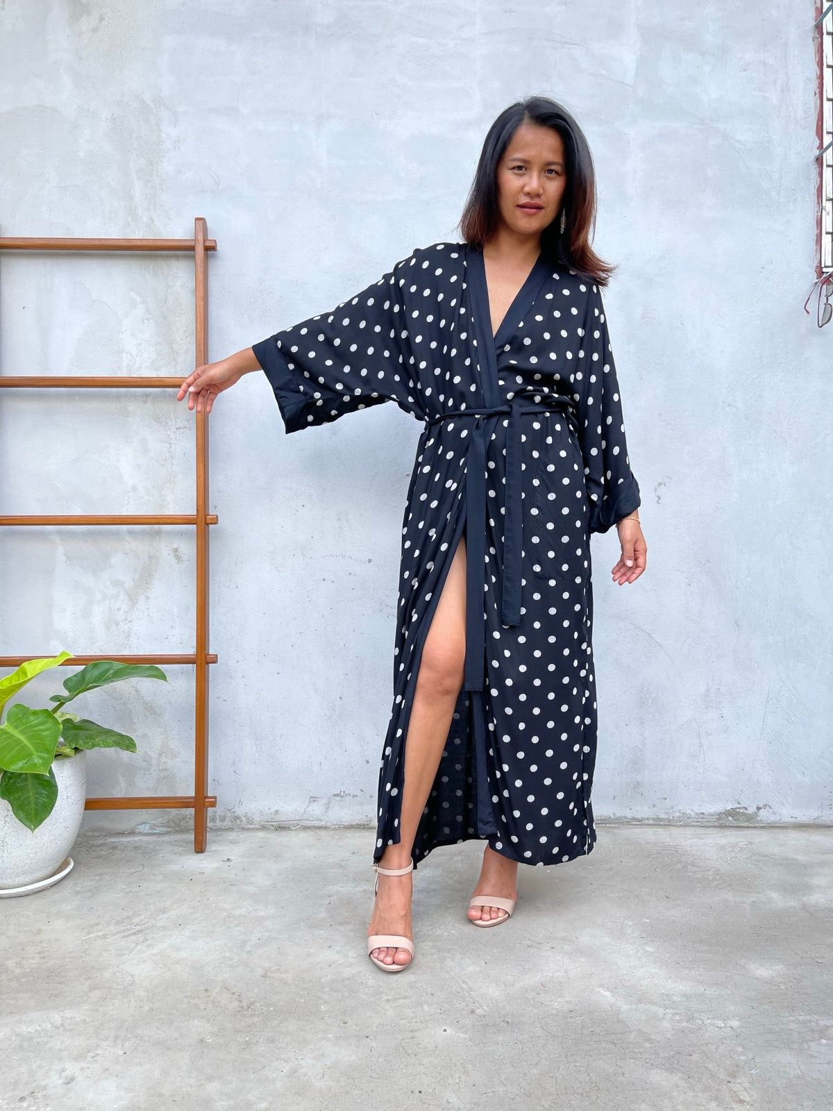 Silk Screen Robe Kara Robe Black in Black & White Polka Dot Silkscreen Pattern – Mala ...