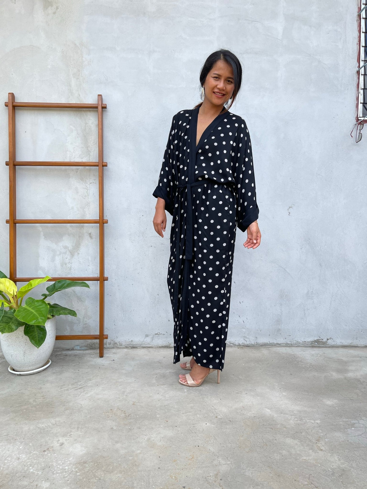 Silk Screen Robe Kara Robe Black in Black & White Polka Dot Silkscreen Pattern – Mala ...