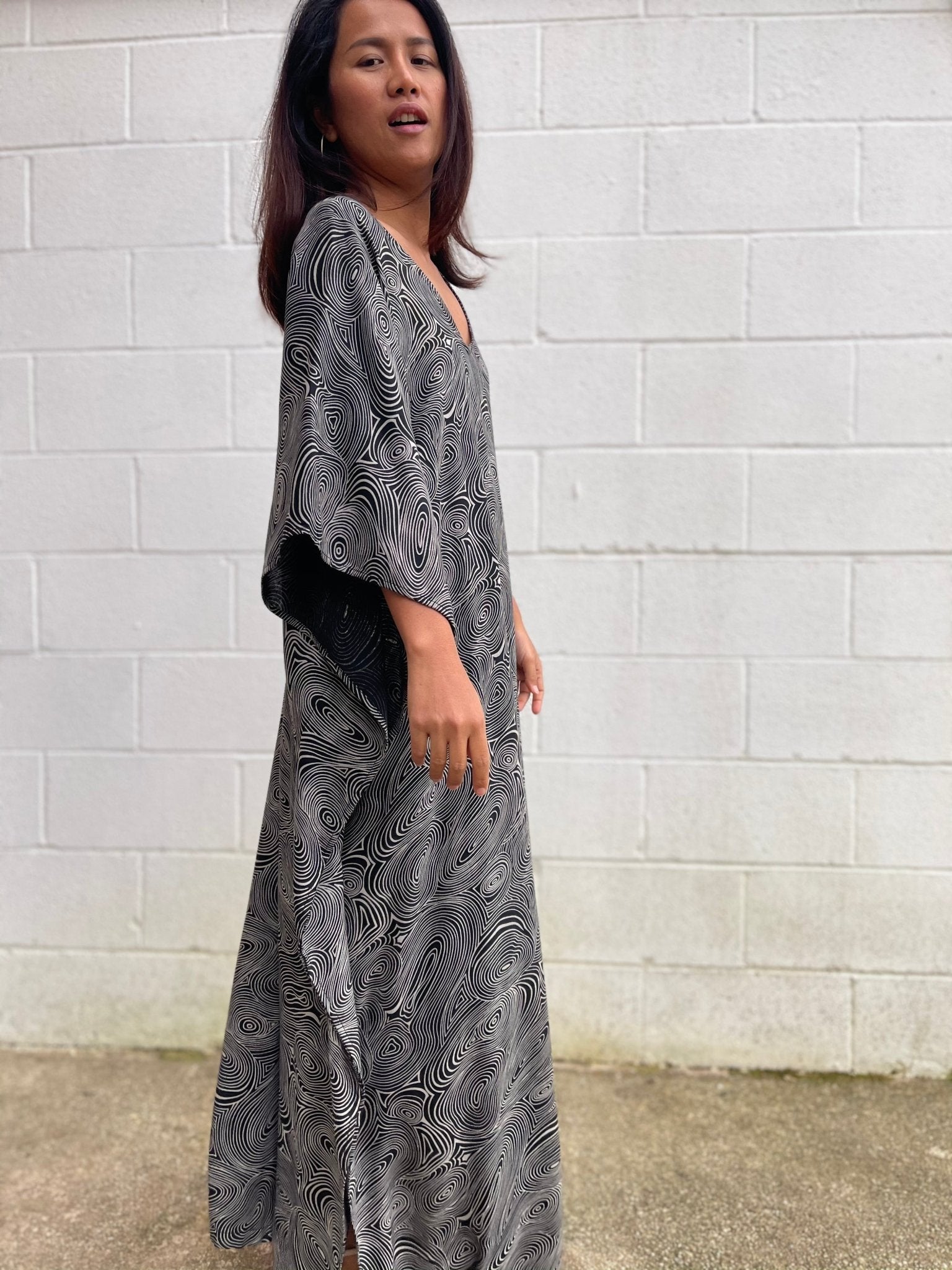 MALA handworks Luna Kaftan in Black and Abstract Silkscreen