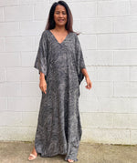 MALA handworks Luna Kaftan in Black and Abstract Silkscreen