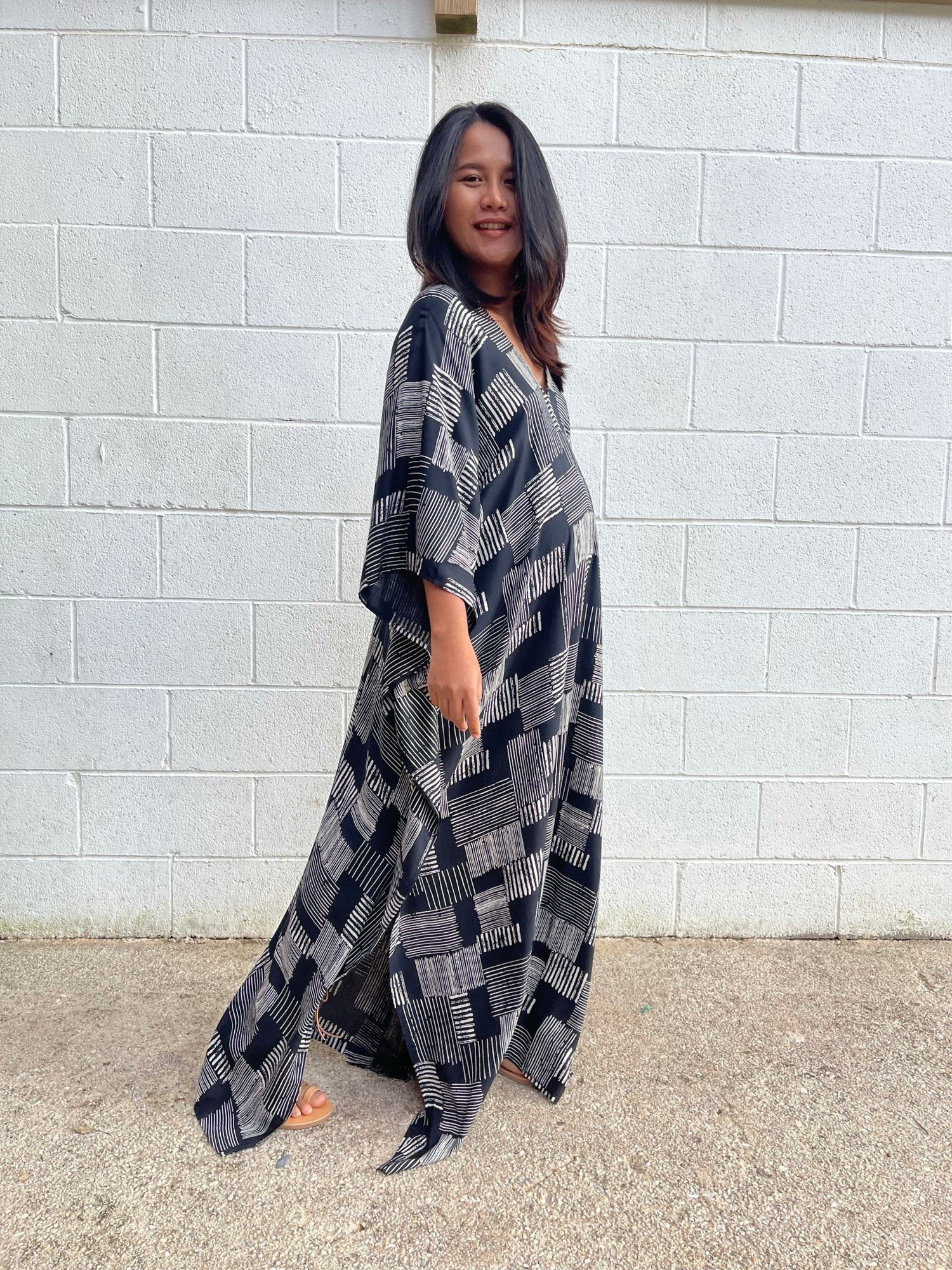 MALA handworks Luna Kaftan in Black and Geometric Silkscreen