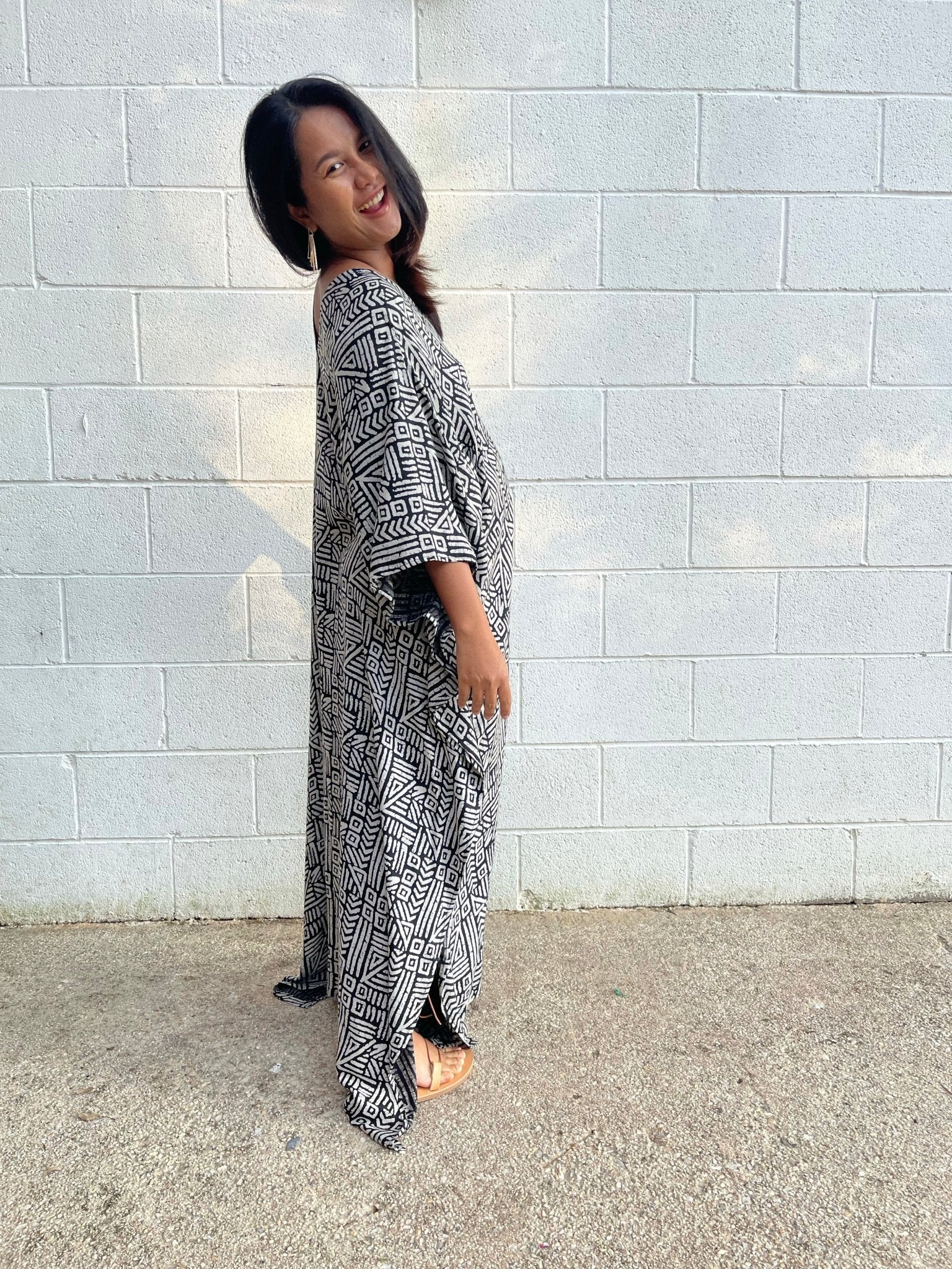 MALA handworks Luna Kaftan in Black and Geometric Silkscreen