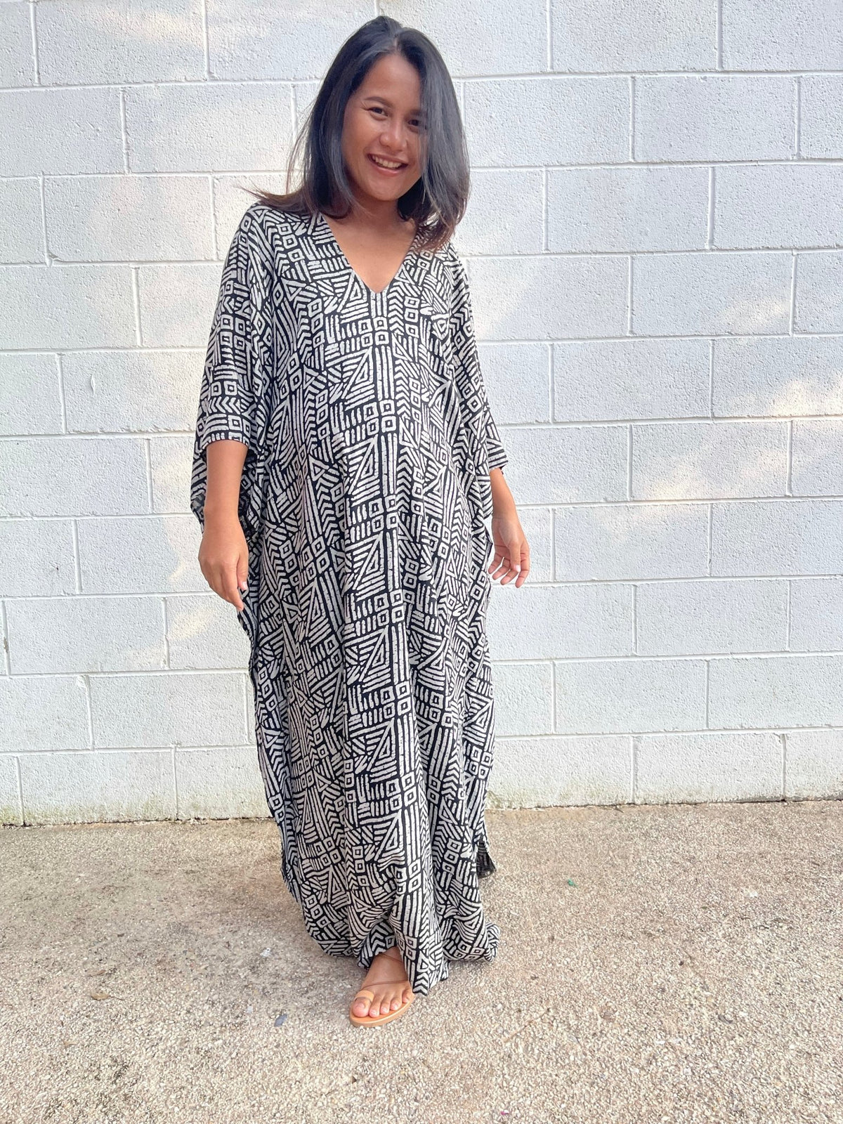 MALA handworks Luna Kaftan in Black and Geometric Silkscreen