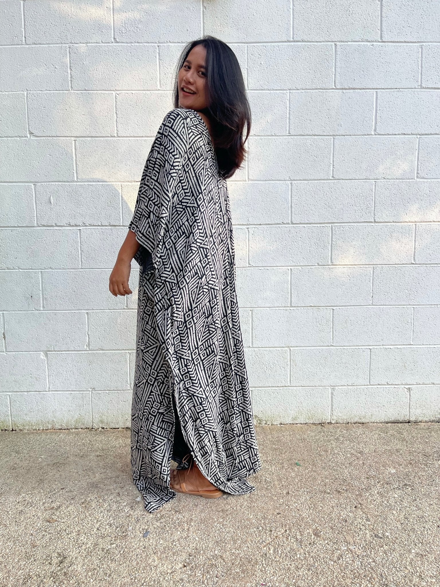 MALA handworks Luna Kaftan in Black and Geometric Silkscreen