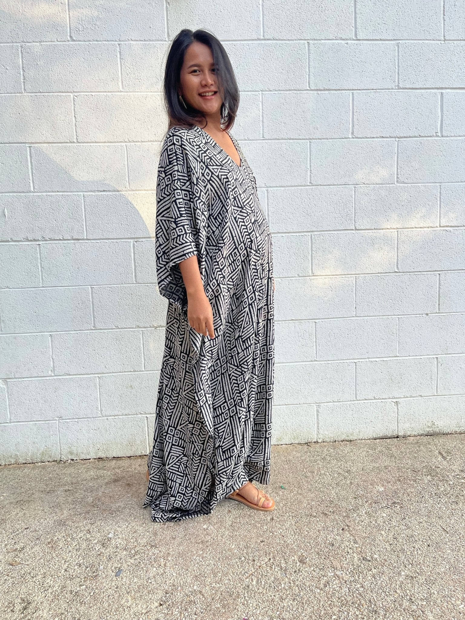 MALA handworks Luna Kaftan in Black and Geometric Silkscreen