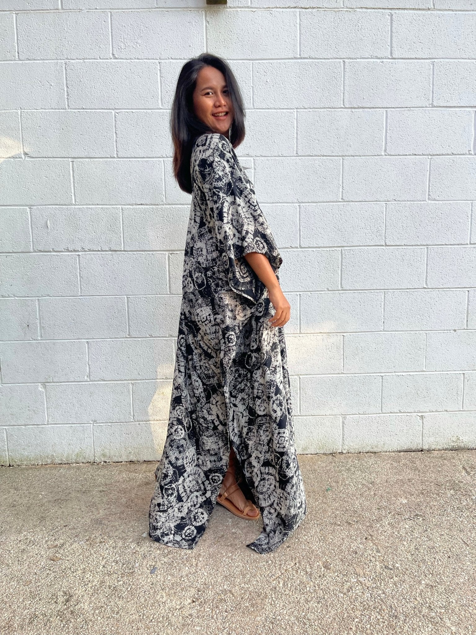 MALA handworks Luna Kaftan in Black and Geometric Silkscreen