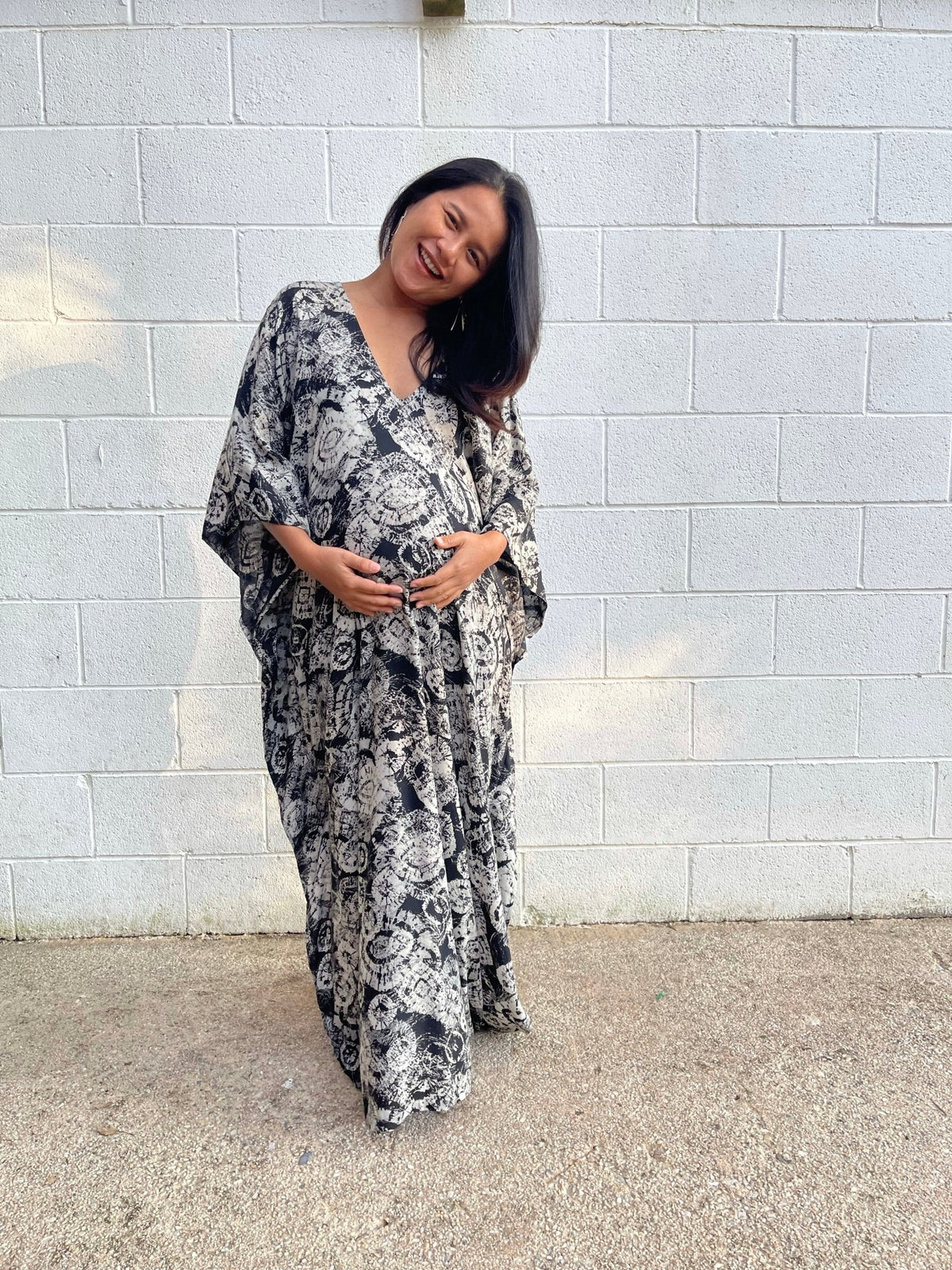 MALA handworks Luna Kaftan in Black and Geometric Silkscreen