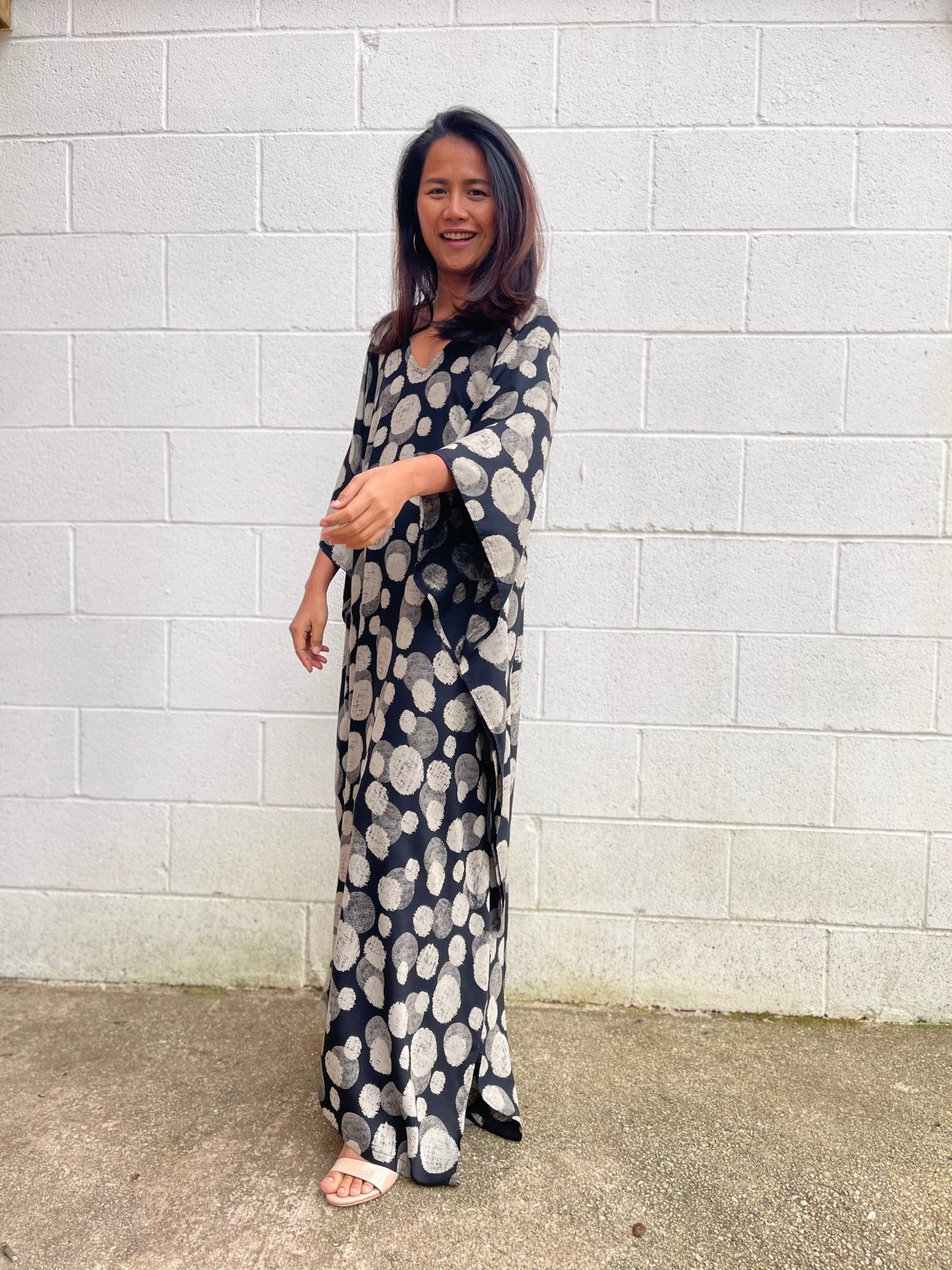 MALA handworks Luna Kaftan in Black and Orbs Silkscreen