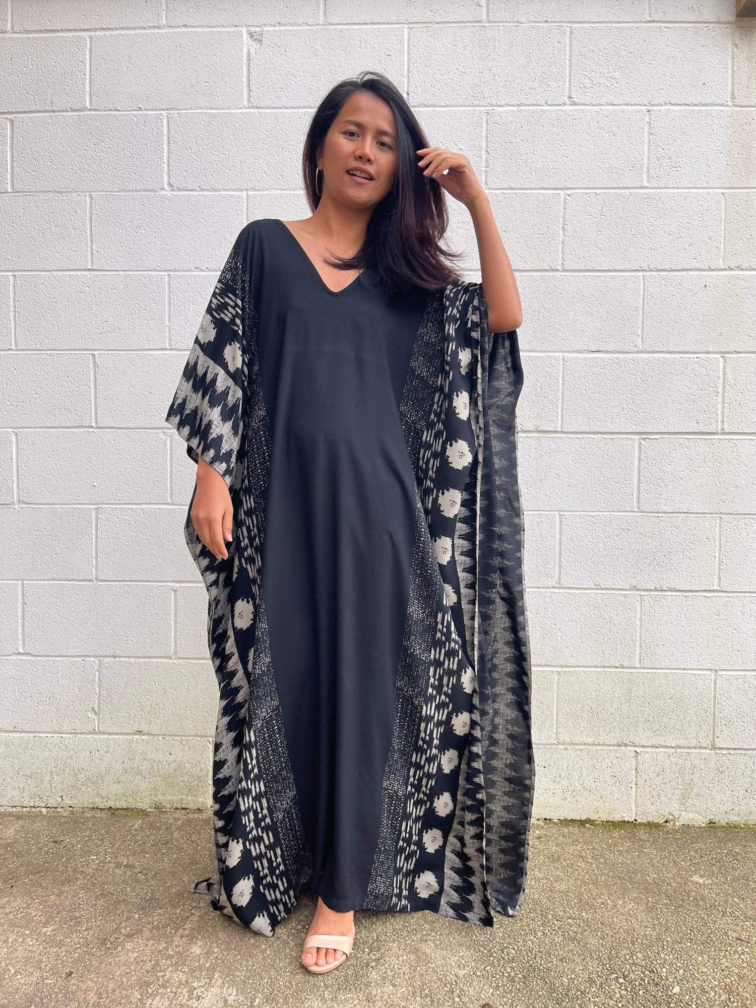 MALA handworks Luna Kaftan in Black and Pattern Silkscreen