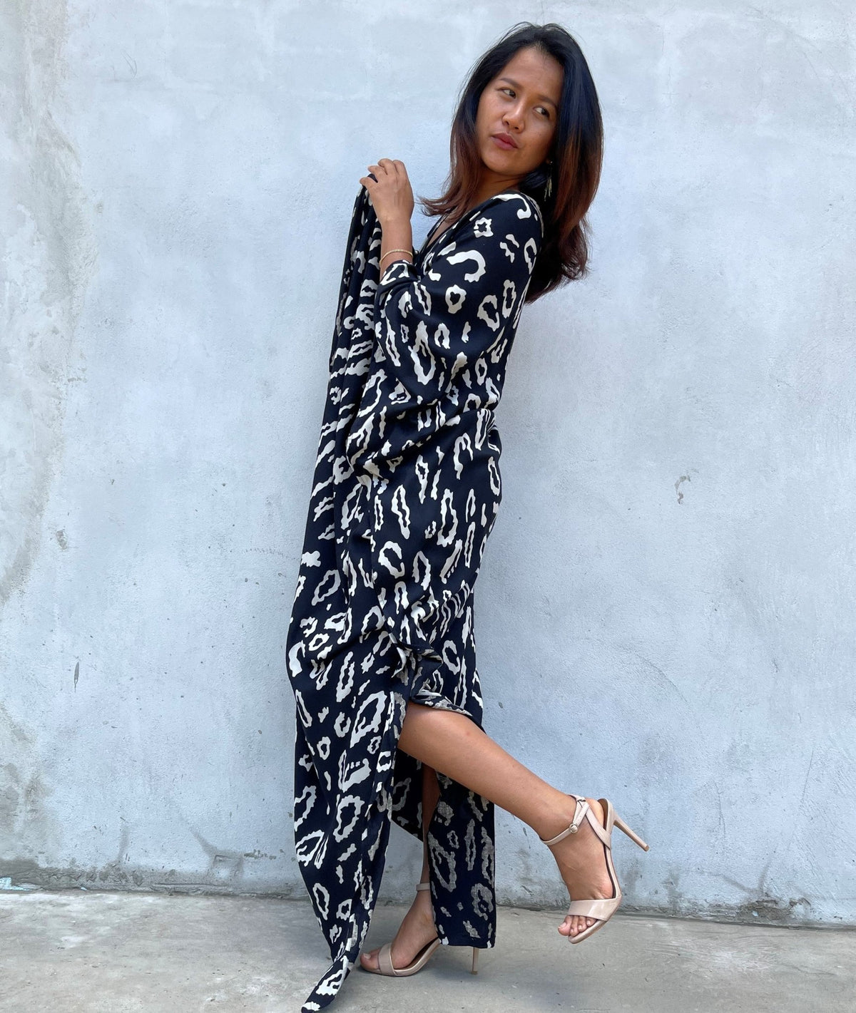 MALA handworks Luna Kaftan in Black and Pattern Silkscreen