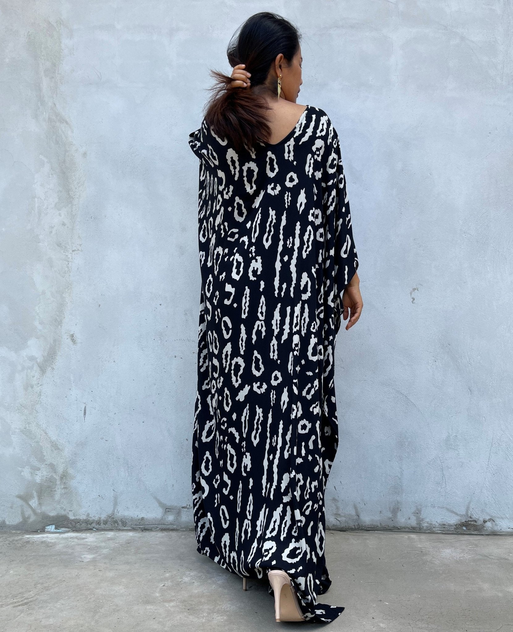 MALA handworks Luna Kaftan in Black and Pattern Silkscreen