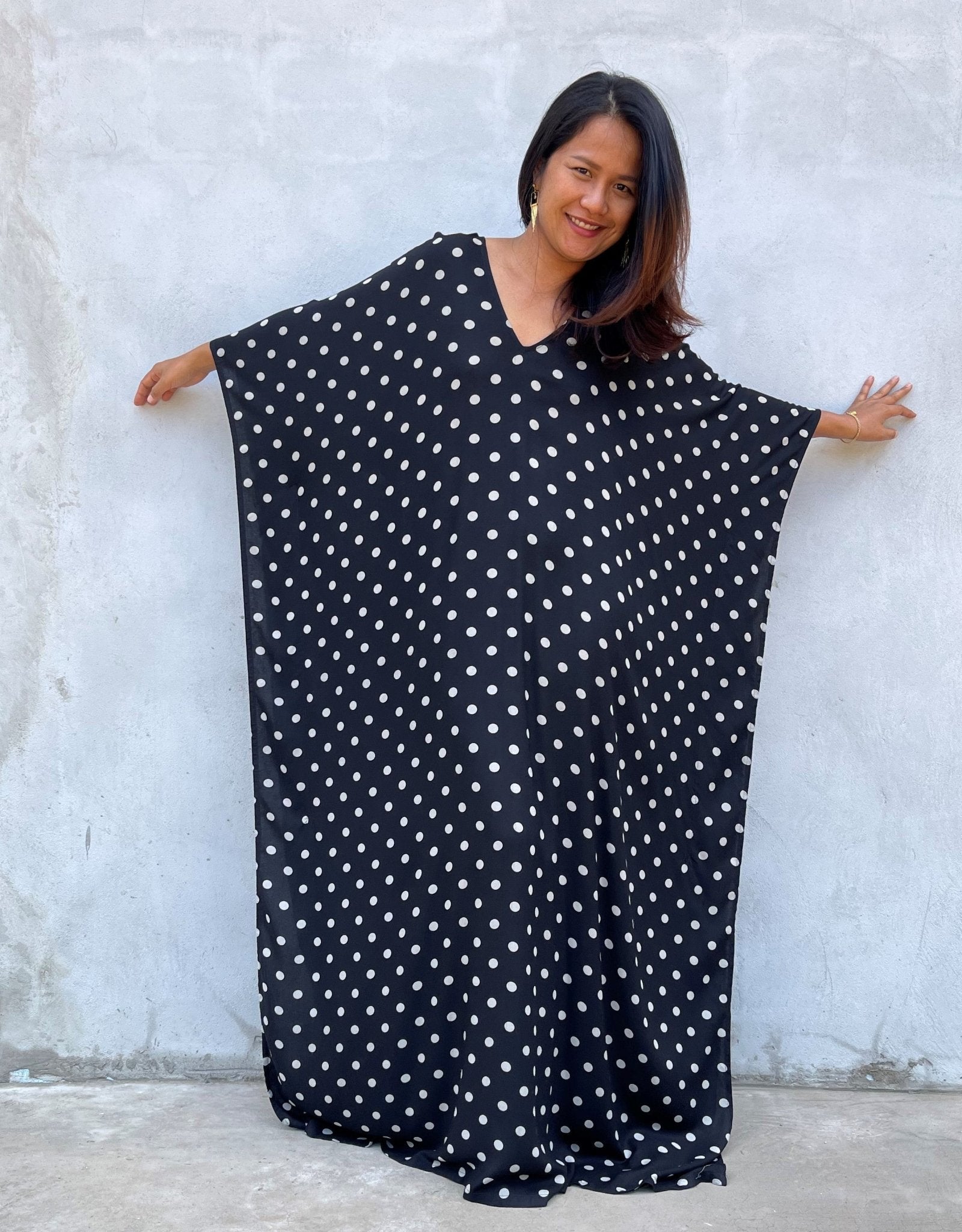 MALA handworks Luna Kaftan in Black and Polka Dot Silkscreen