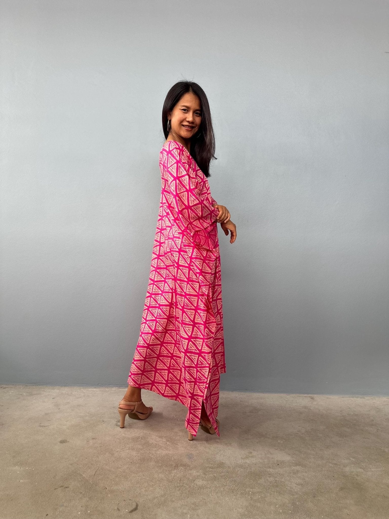 Mala Handworks  Luna Fuchsia Kaftan with Print Screened Prism Mosaic Pattern