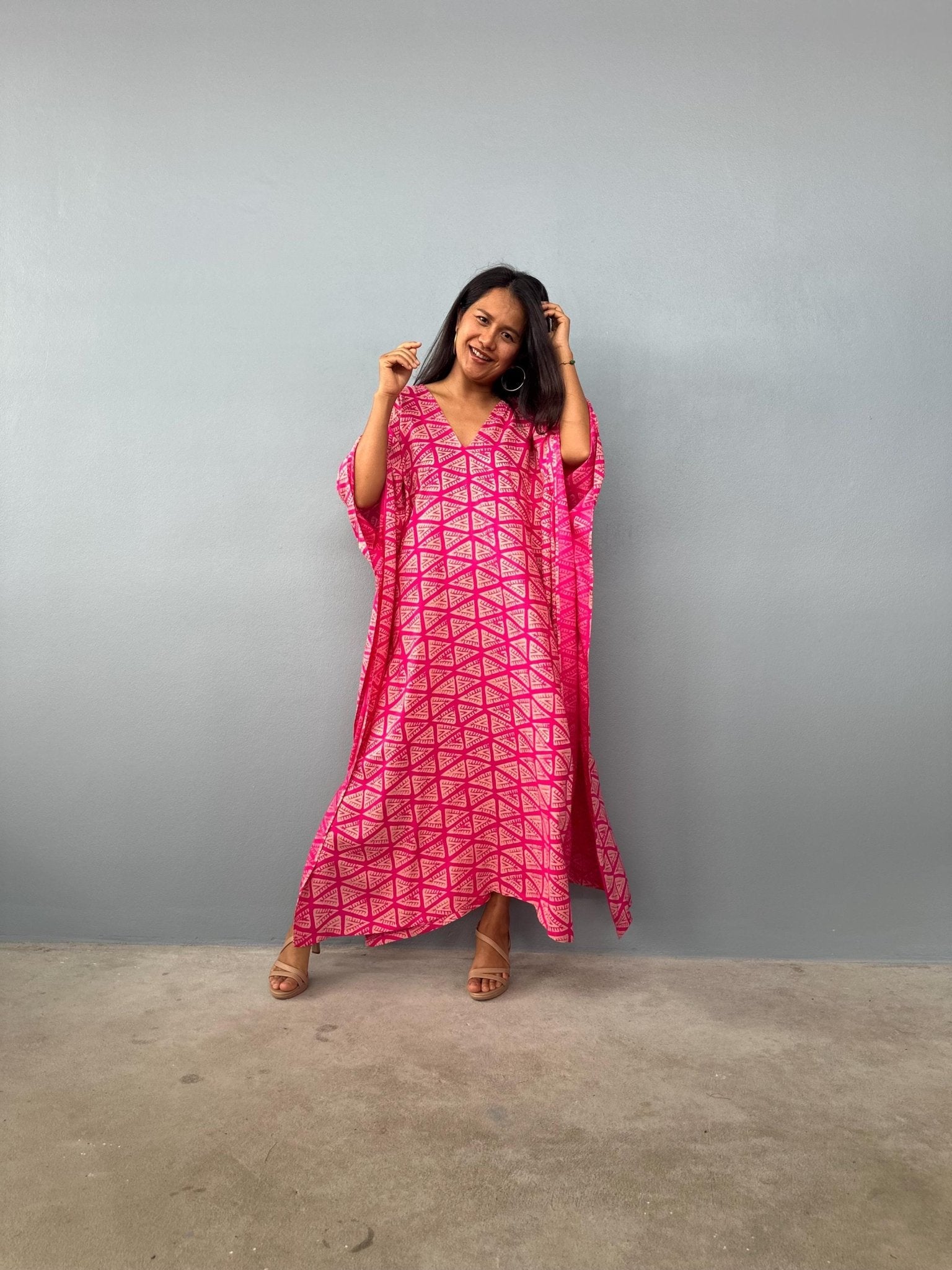 Mala Handworks  Luna Fuchsia Kaftan with Print Screened Prism Mosaic Pattern