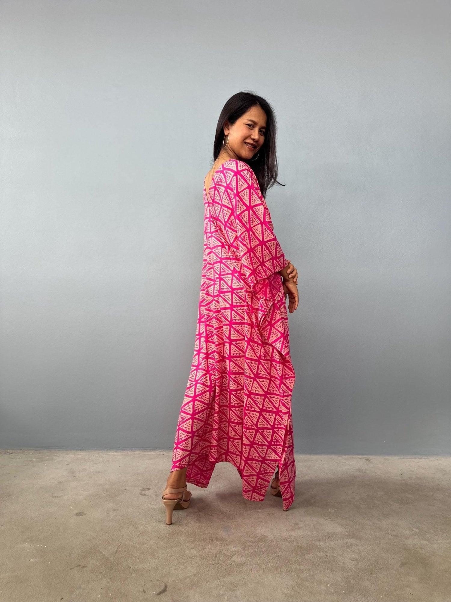 Mala Handworks  Luna Fuchsia Kaftan with Print Screened Prism Mosaic Pattern