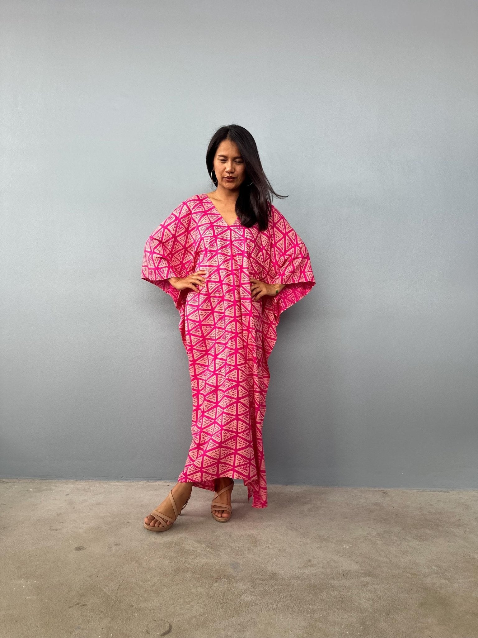 Mala Handworks  Luna Fuchsia Kaftan with Print Screened Prism Mosaic Pattern