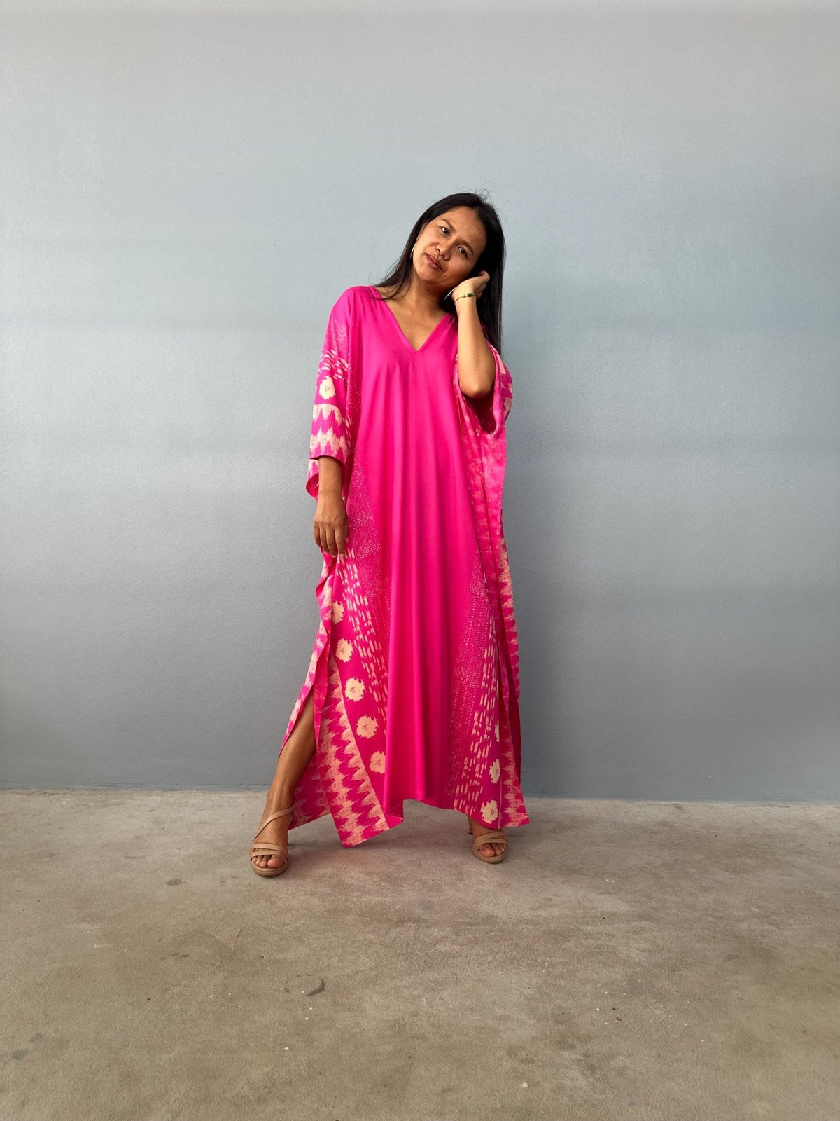 Mala Handworks  Luna Hand Screen Printed Kaftan in Fuchsia