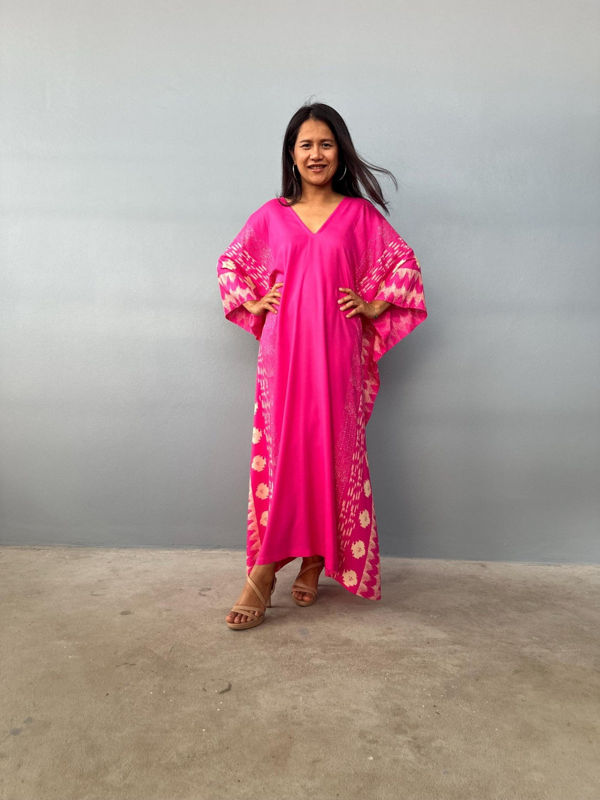 Mala Handworks  Luna Hand Screen Printed Kaftan in Fuchsia