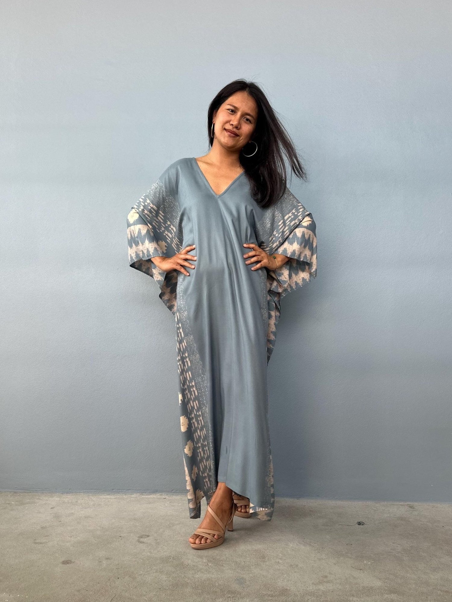Luna Hand Screen Printed Kaftan in Gray - Mala Handworks