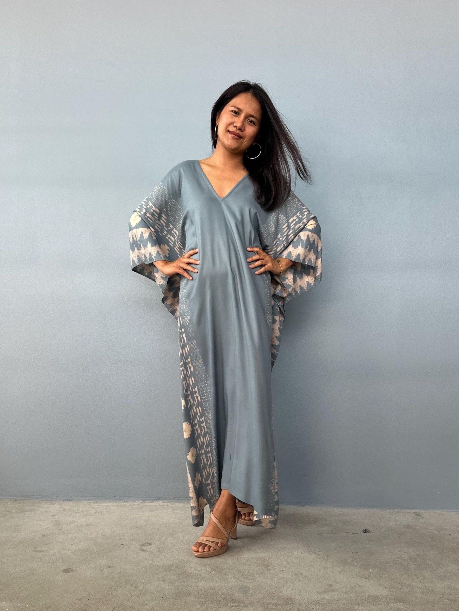 Luna Hand Screen Printed Kaftan in Gray - Mala Handworks