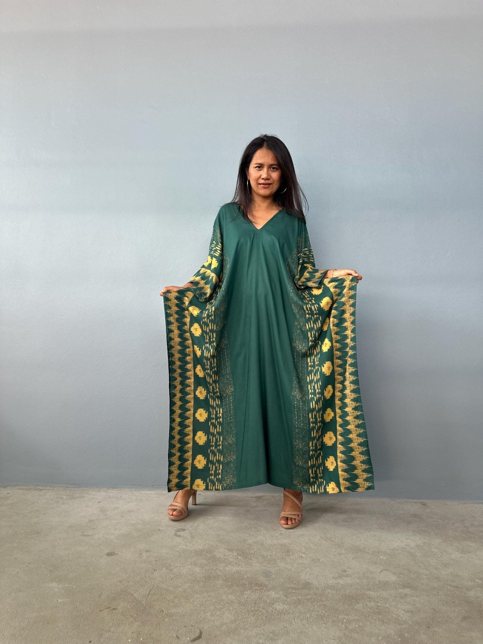 Mala Handworks  Luna Hand Screen Printed Kaftan in Green