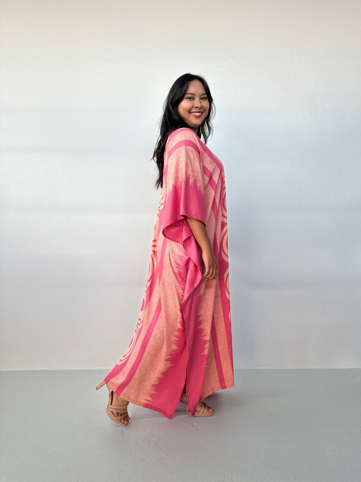 MALA handworks Luna Handmade Kaftan in Pink Echoeye Pattern