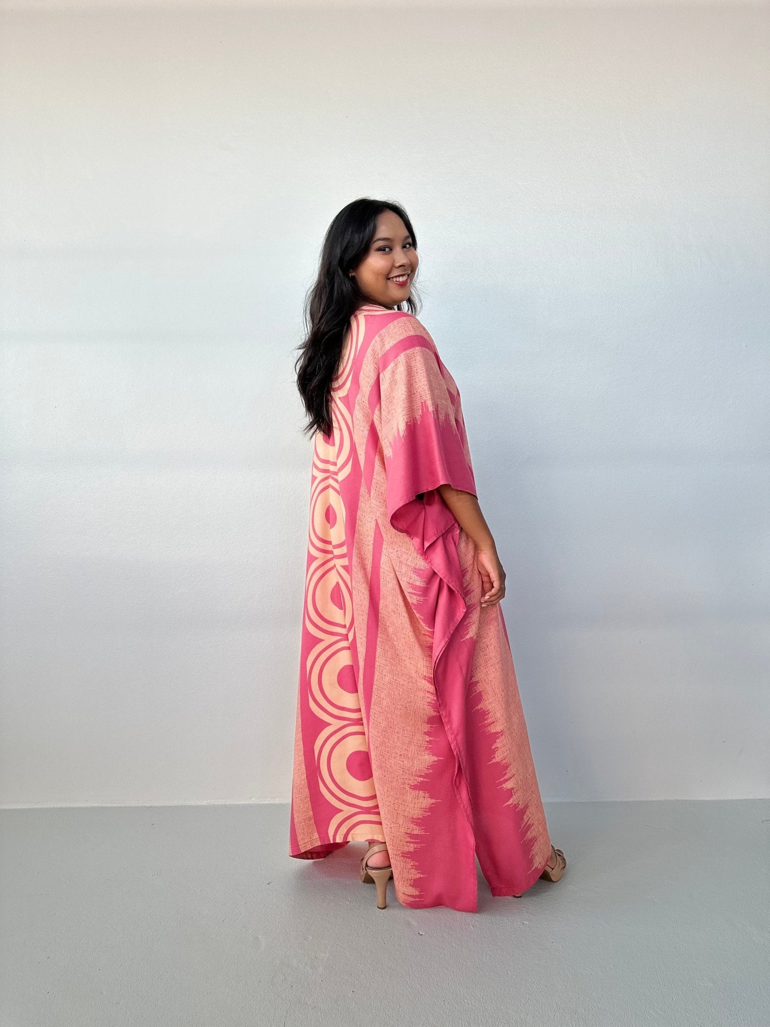 MALA handworks Luna Handmade Kaftan in Pink Echoeye Pattern